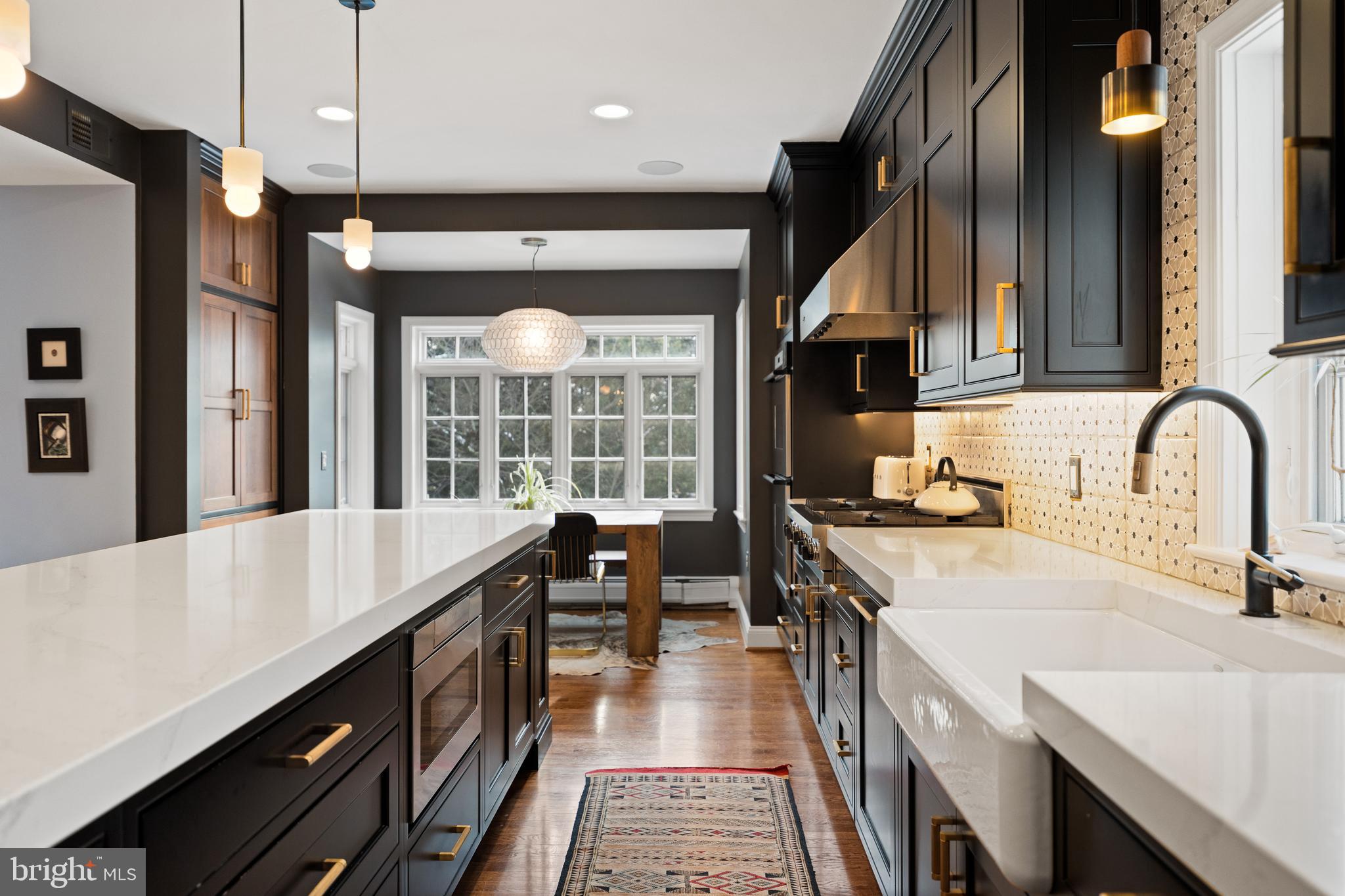 SHIRLEY WOODS - Residential