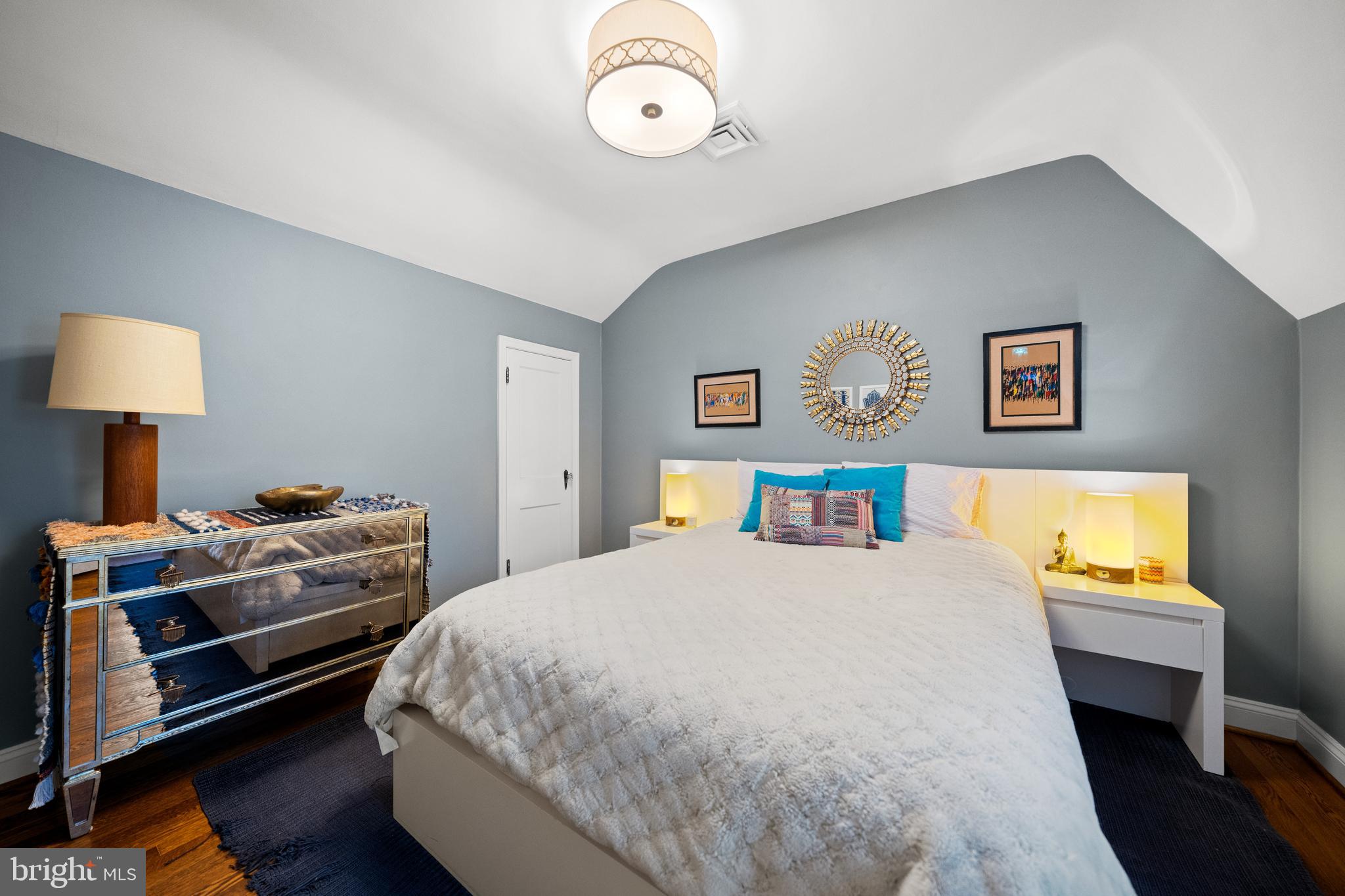 SHIRLEY WOODS - Residential