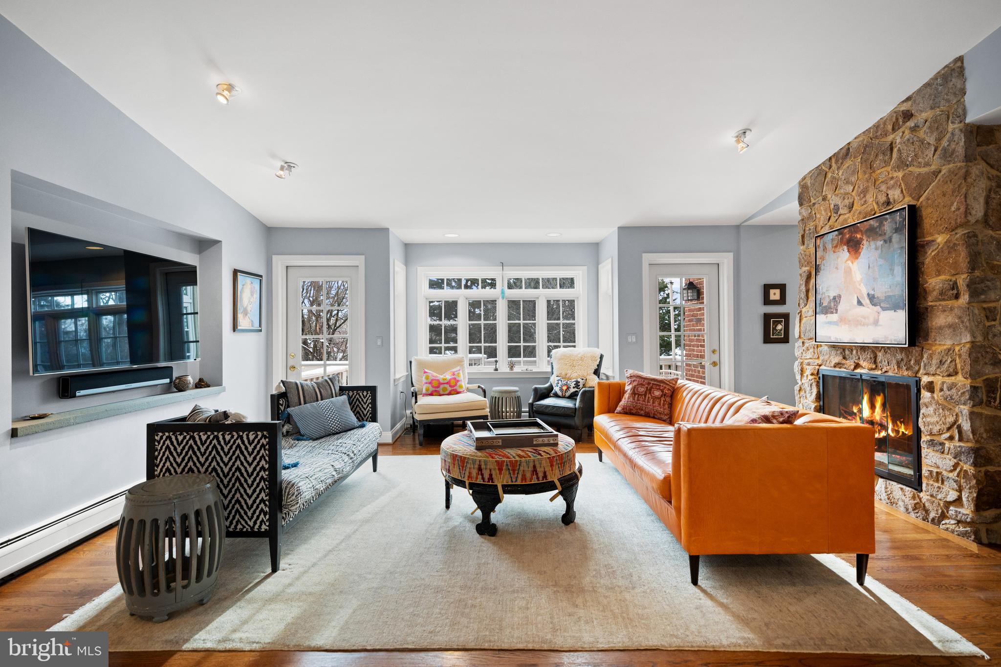 SHIRLEY WOODS - Residential