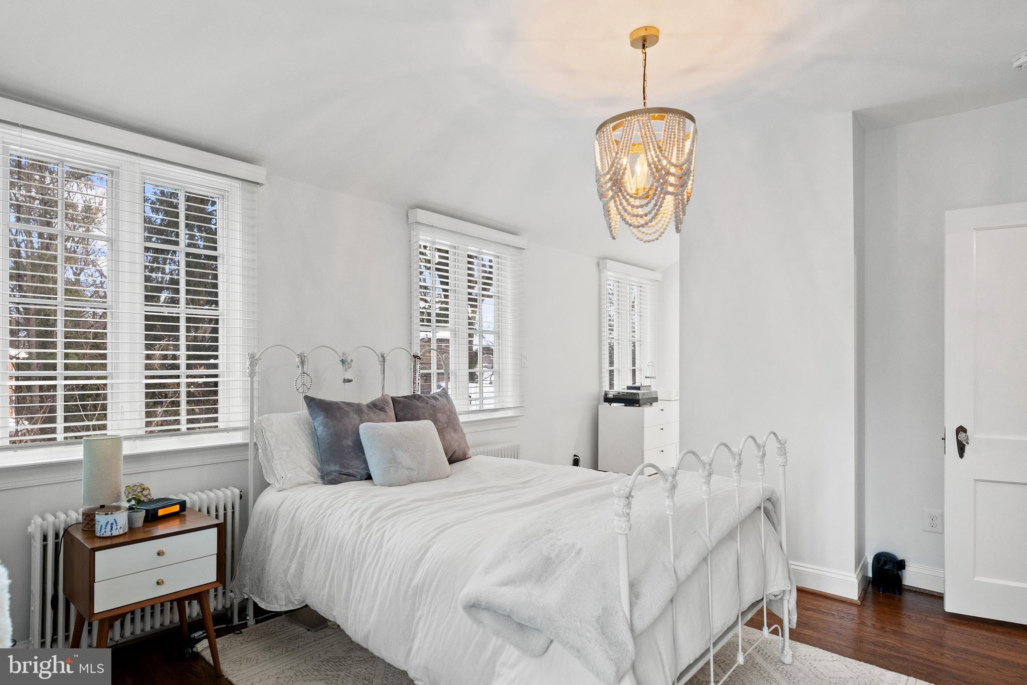 SHIRLEY WOODS - Residential