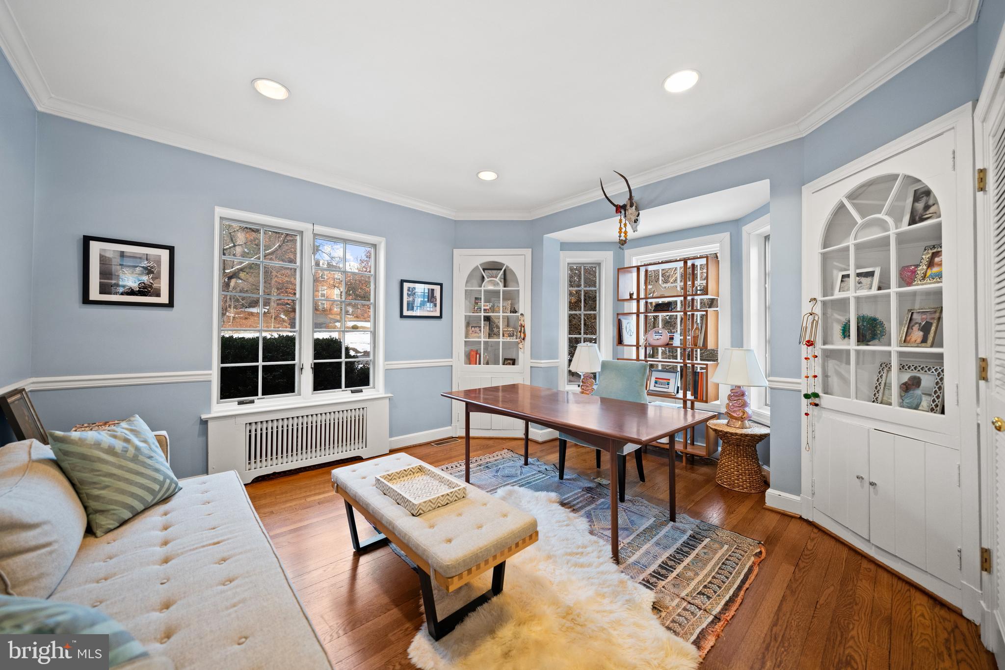 SHIRLEY WOODS - Residential