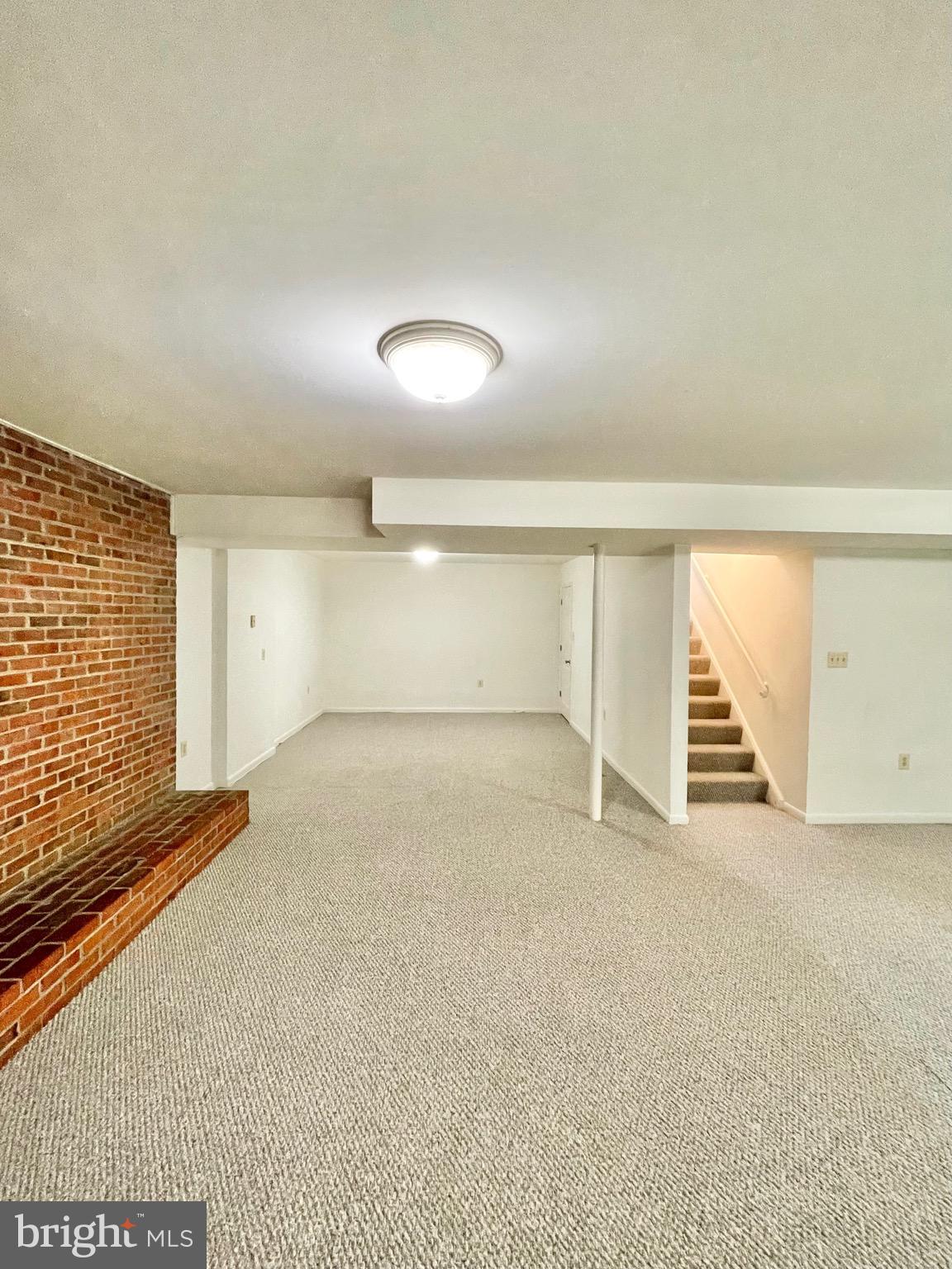 EL NIDO ESTATES - Residential Lease