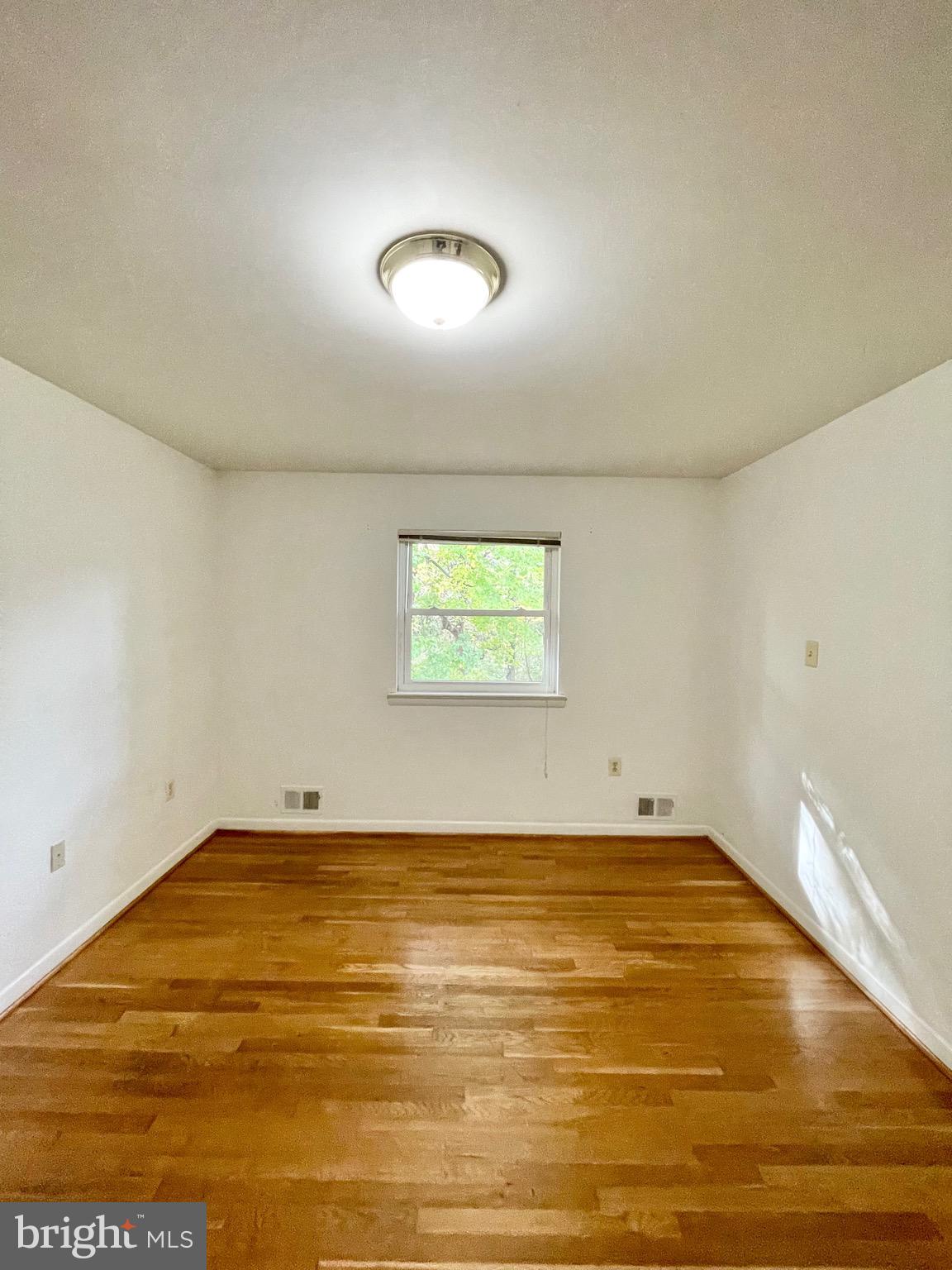 EL NIDO ESTATES - Residential Lease