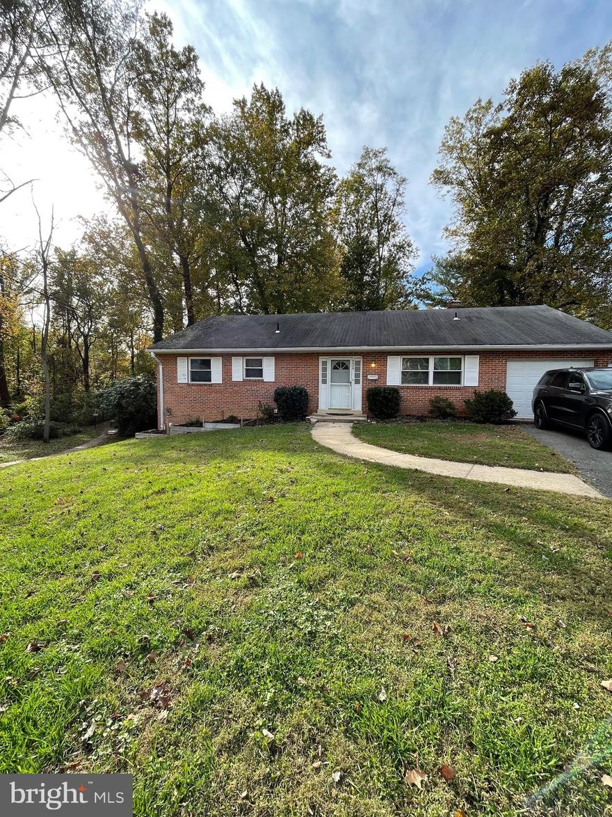 Welcome to 6629 Hazel Ln  in McLean VA! Spacious 4 Bedroom/3 Bathroom rambler on cul-de-sac. Beautiful hardwood floors in living room/dining room and bedrooms. Attached one car garage. Table space in kitchen. Finished walk out basement with fireplace in rec room. Washer/Dryer. Owner firm on NO PETS. MINIMUM 24 MONTH LEASE.