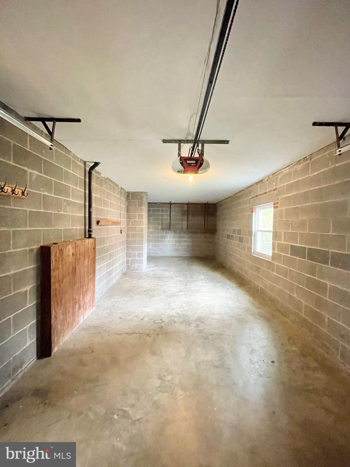 EL NIDO ESTATES - Residential Lease