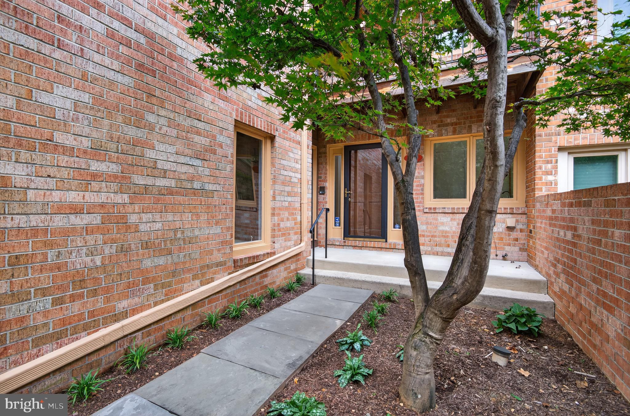 7819 WHITERIM TERRACE