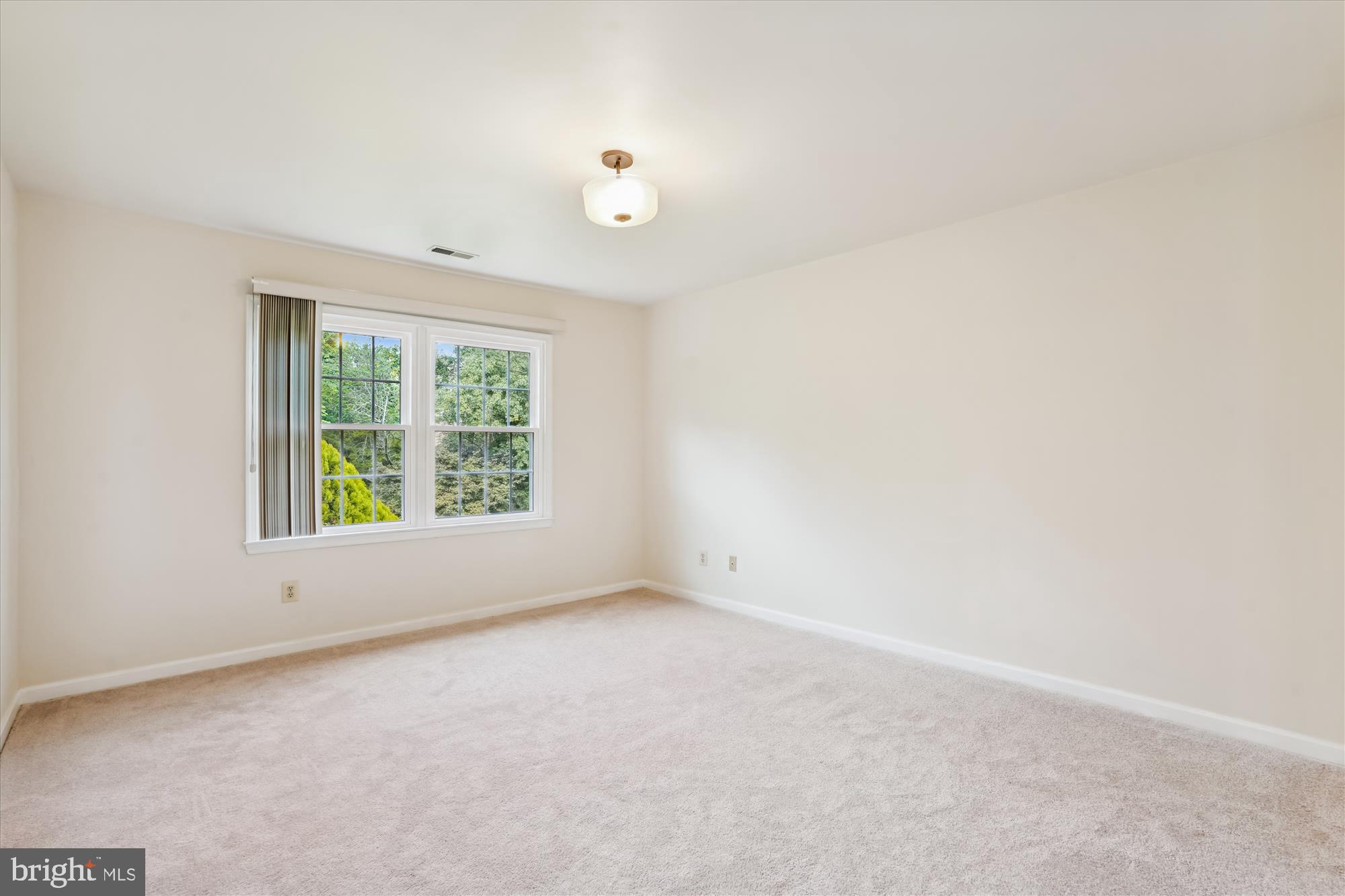 FRANKLIN FARM - Residential