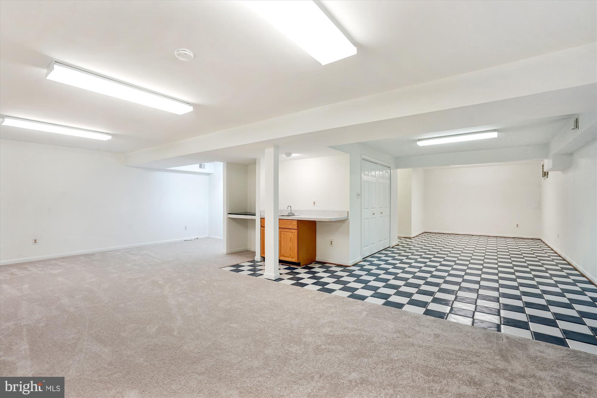 FRANKLIN FARM - Residential