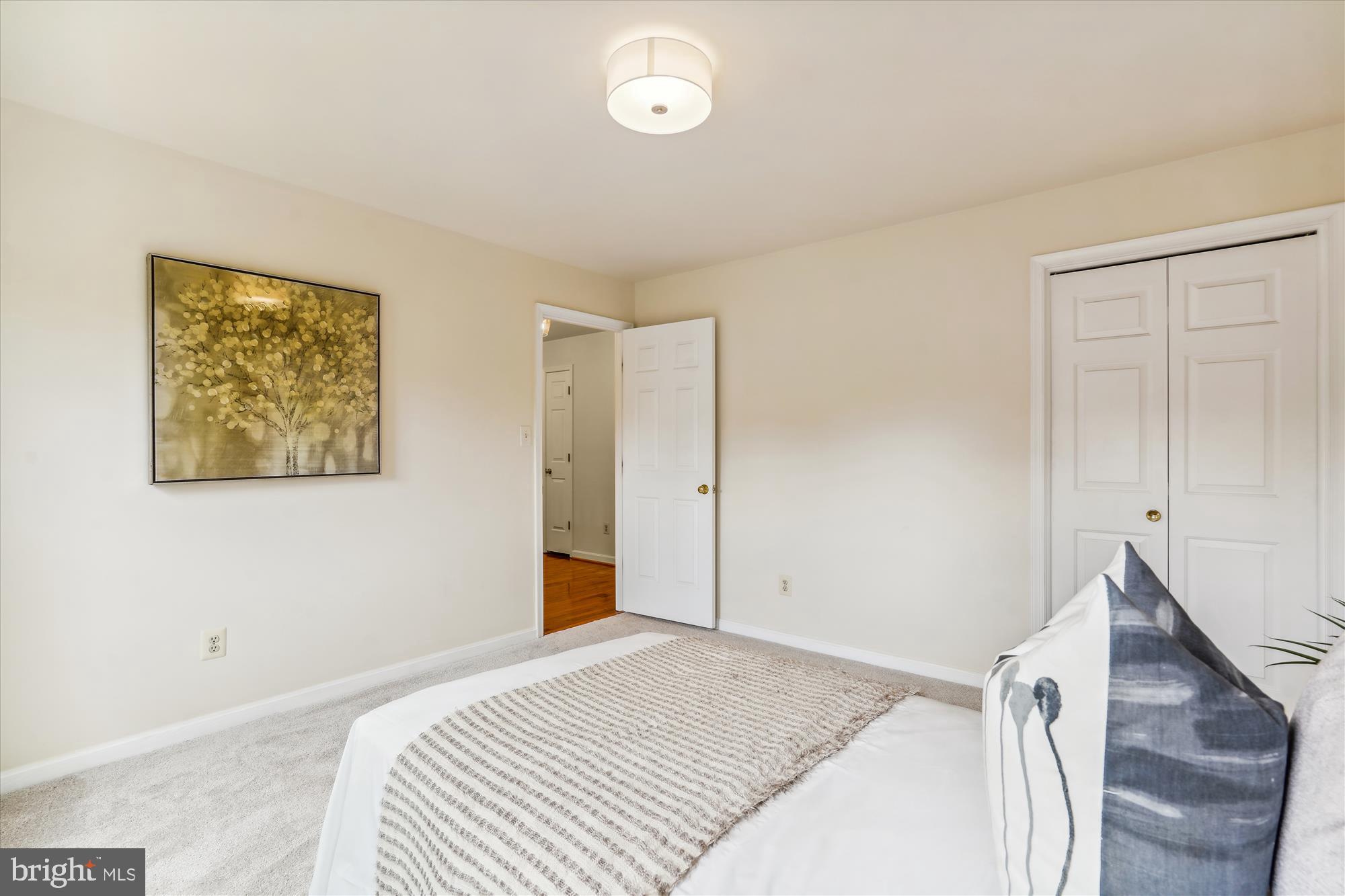 FRANKLIN FARM - Residential