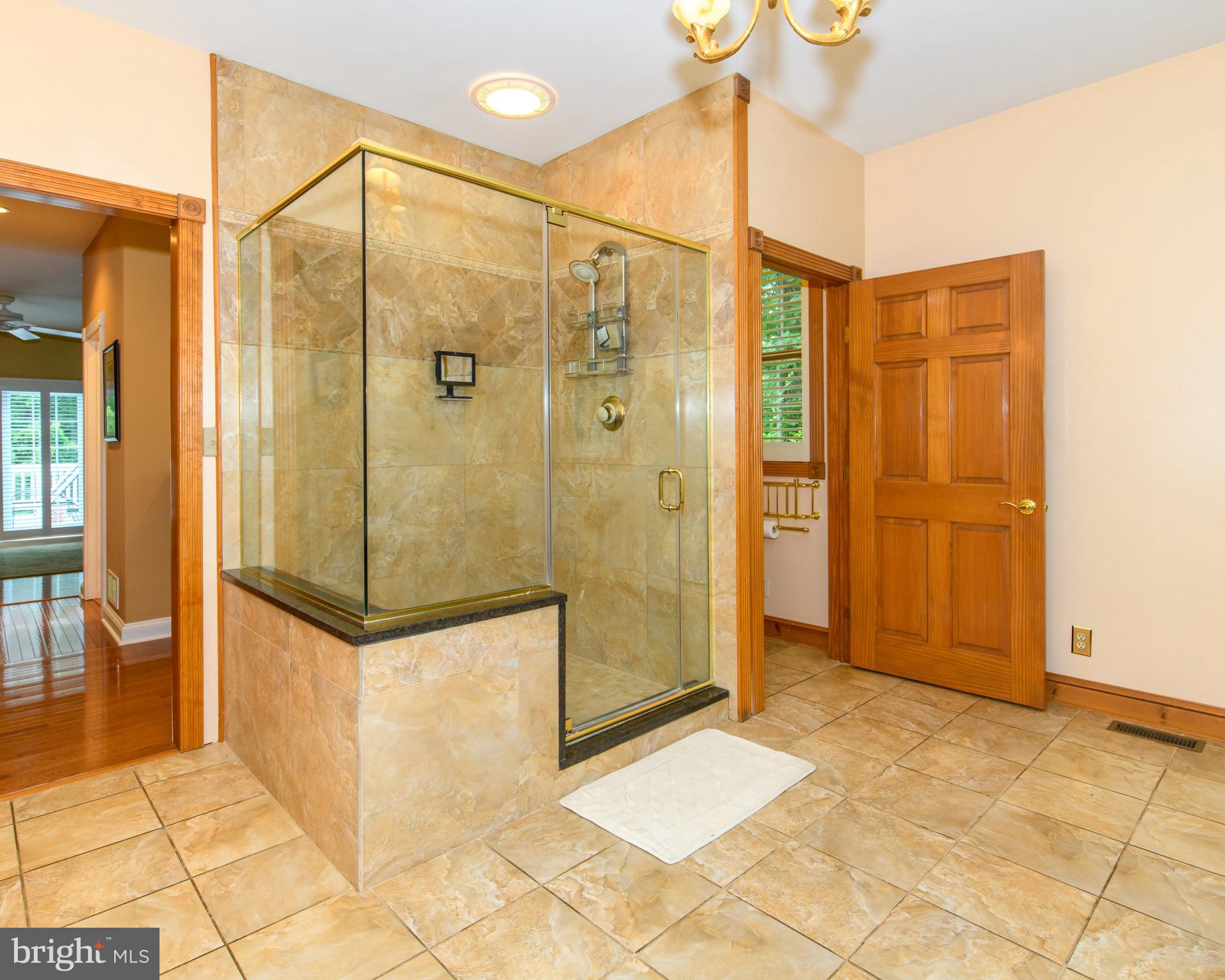 VILLAGE GREENS - Residential