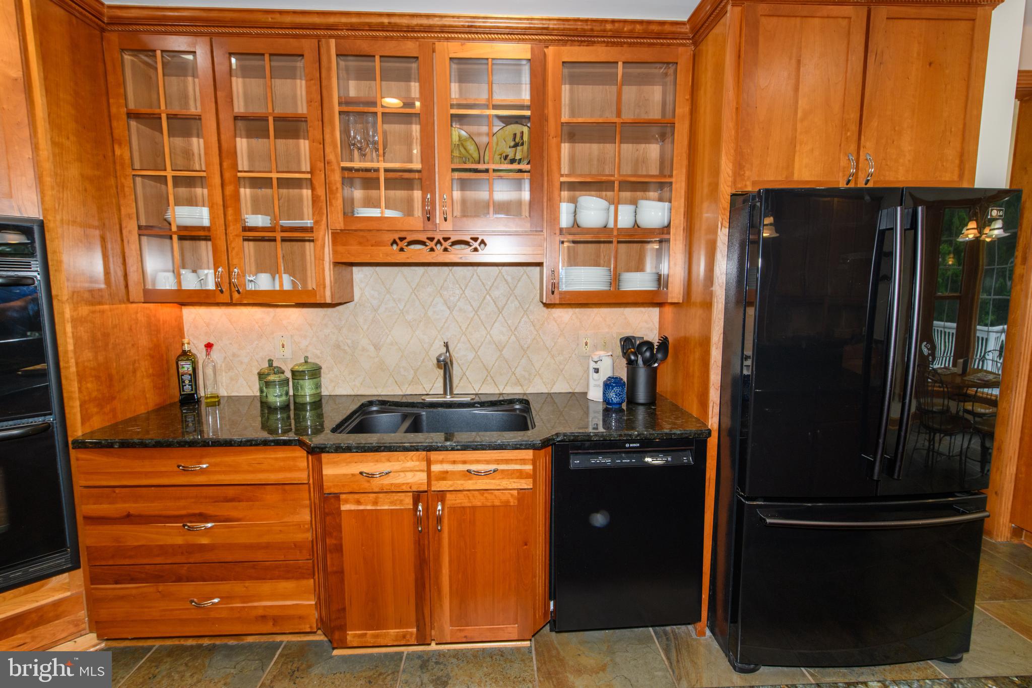 VILLAGE GREENS - Residential