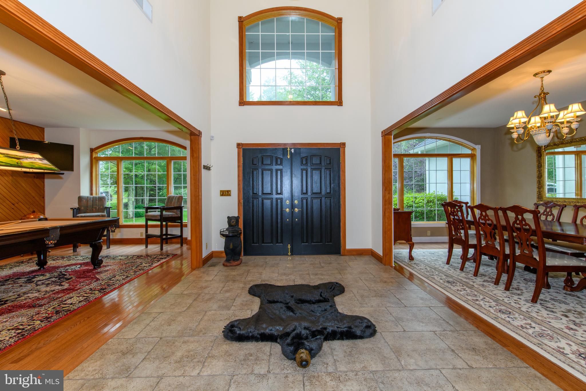 VILLAGE GREENS - Residential