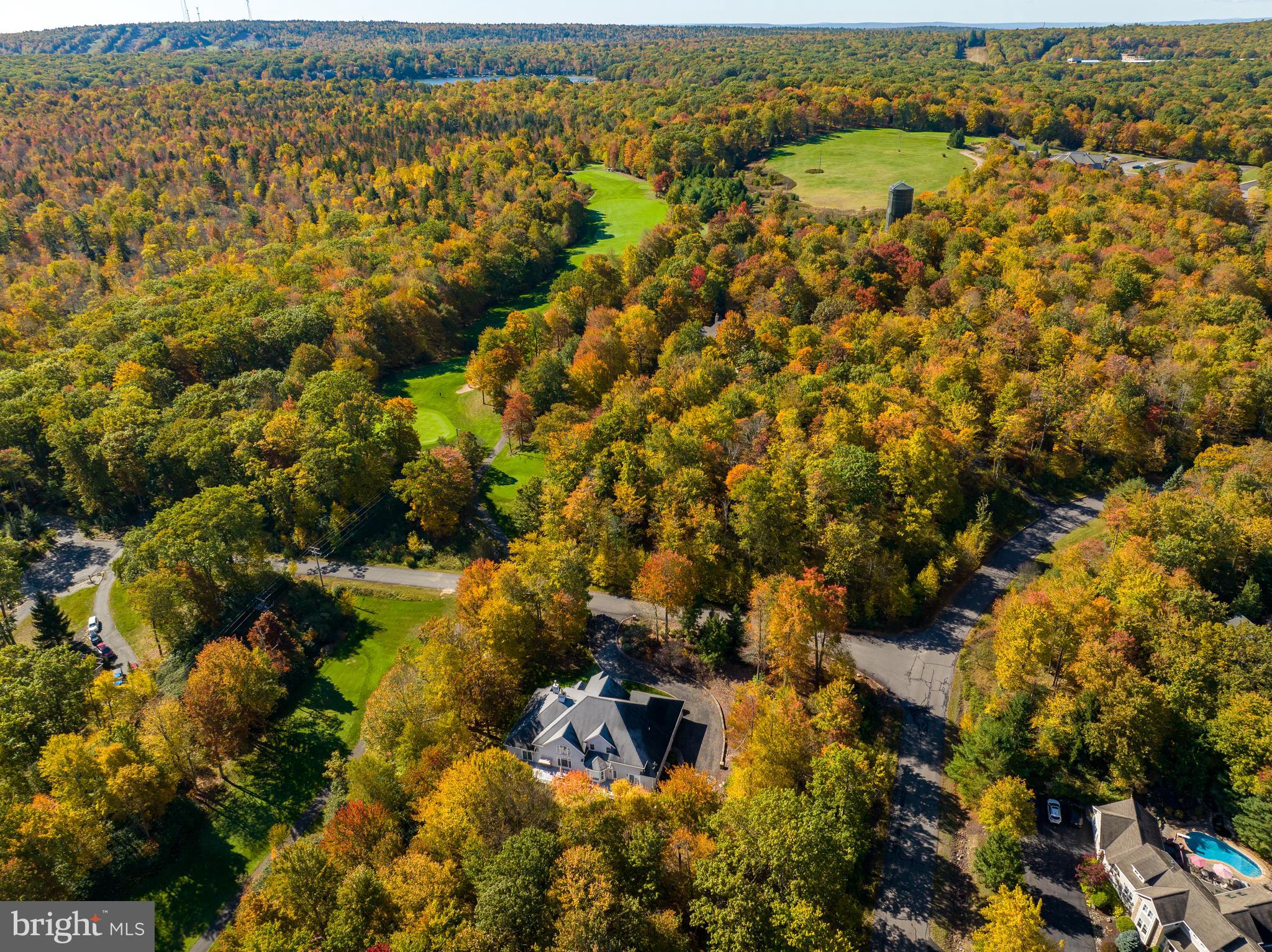 VILLAGE GREENS - Residential