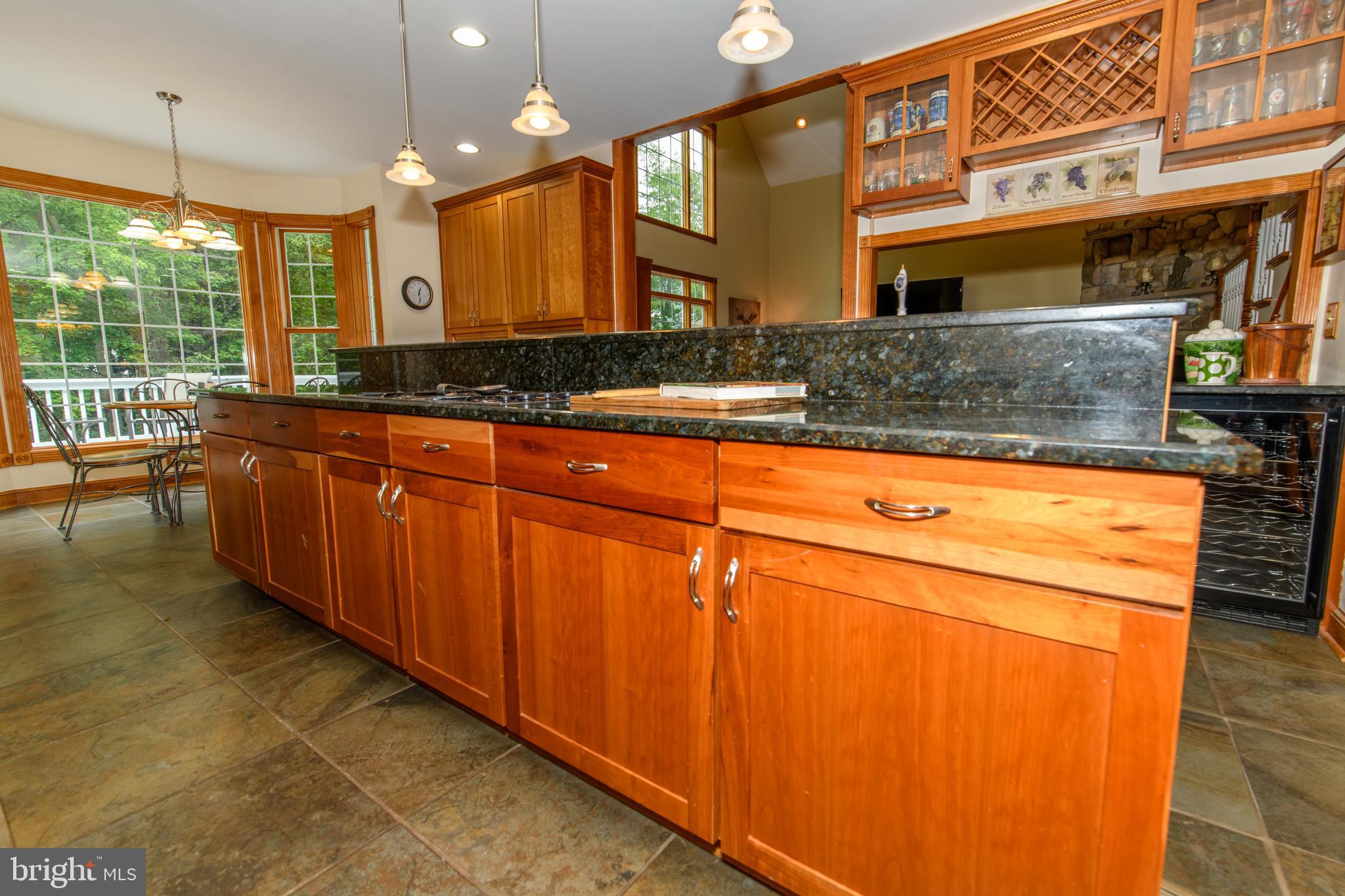 VILLAGE GREENS - Residential