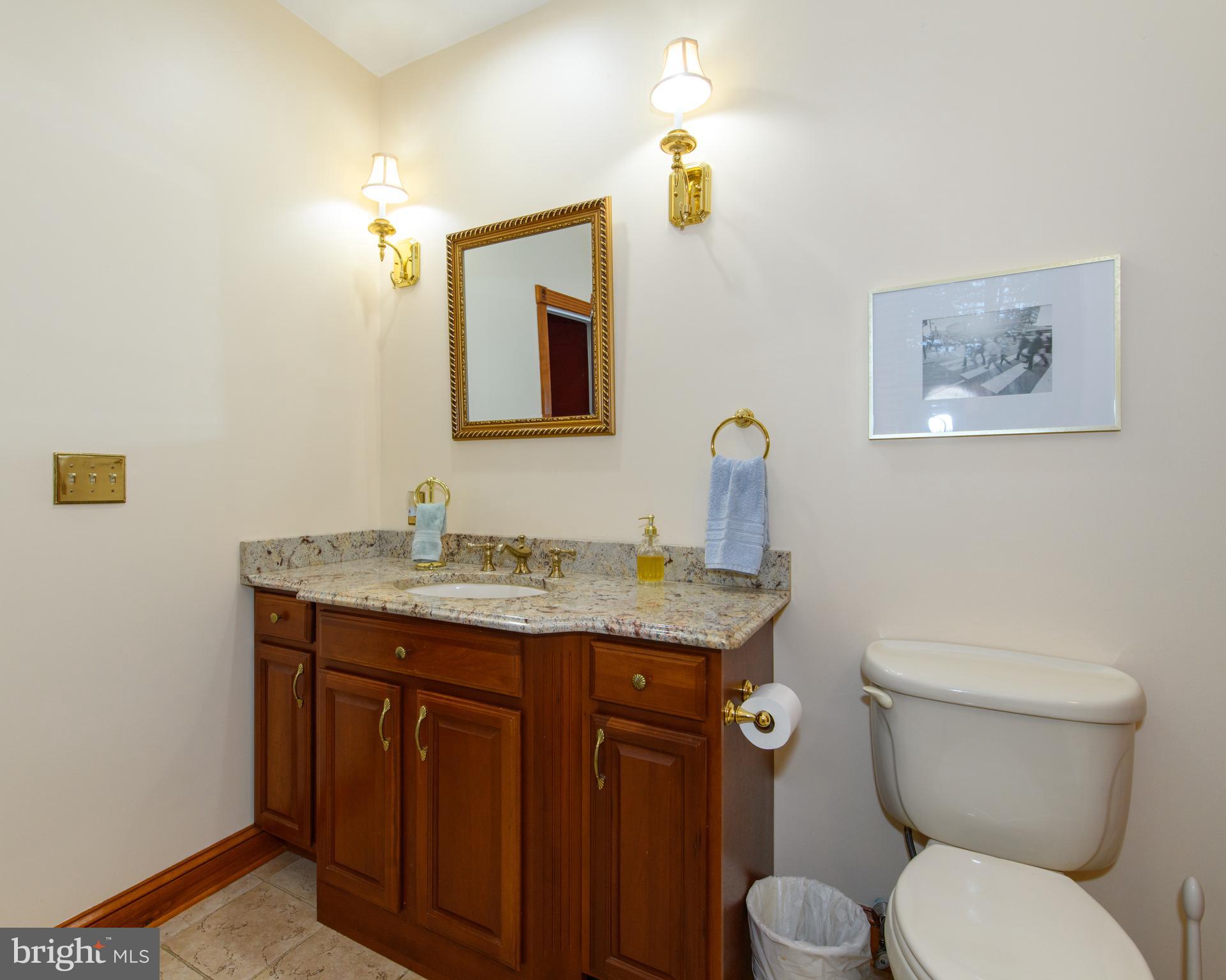 VILLAGE GREENS - Residential