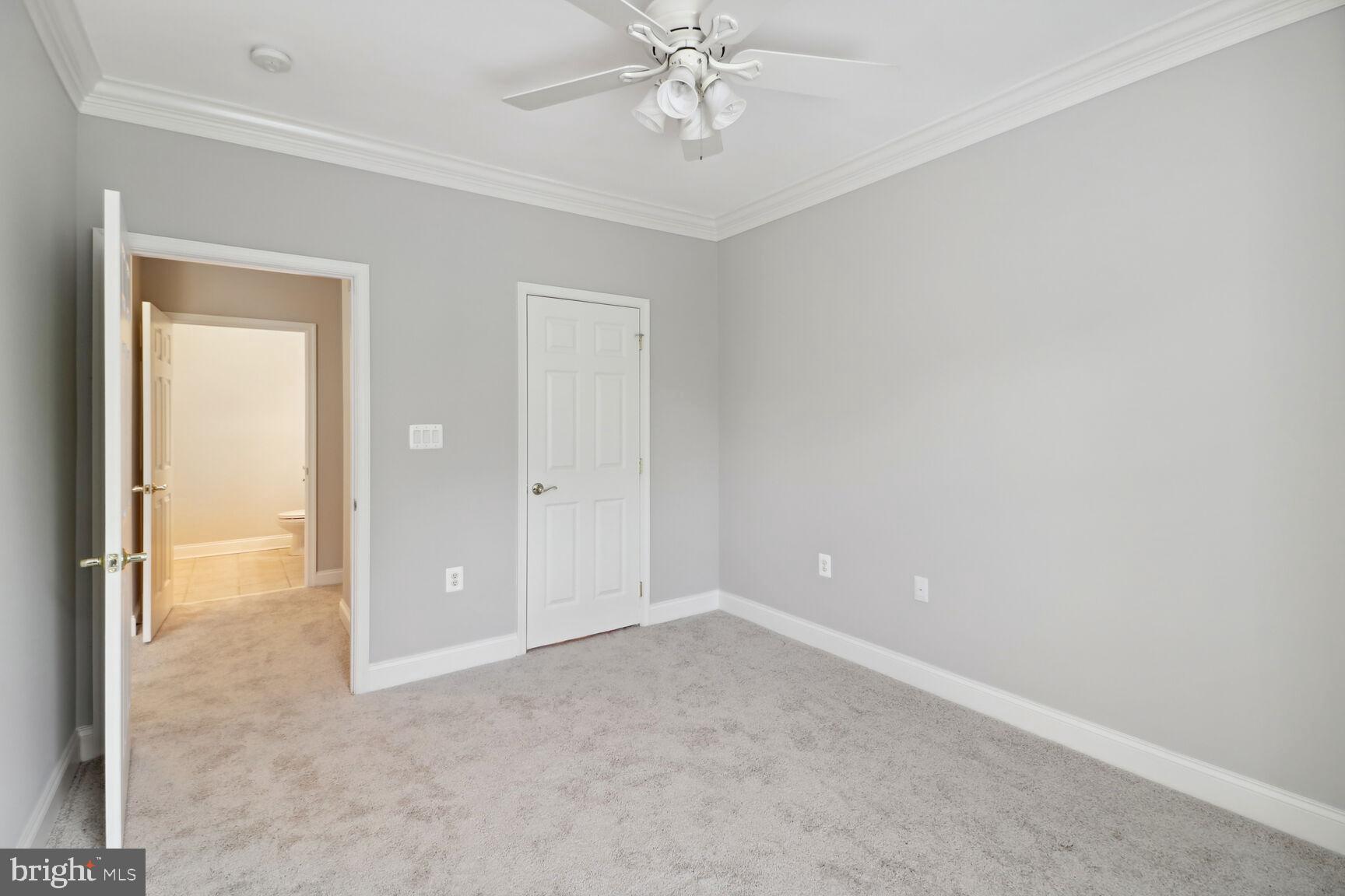 SNOWDEN OVERLOOK - Residential