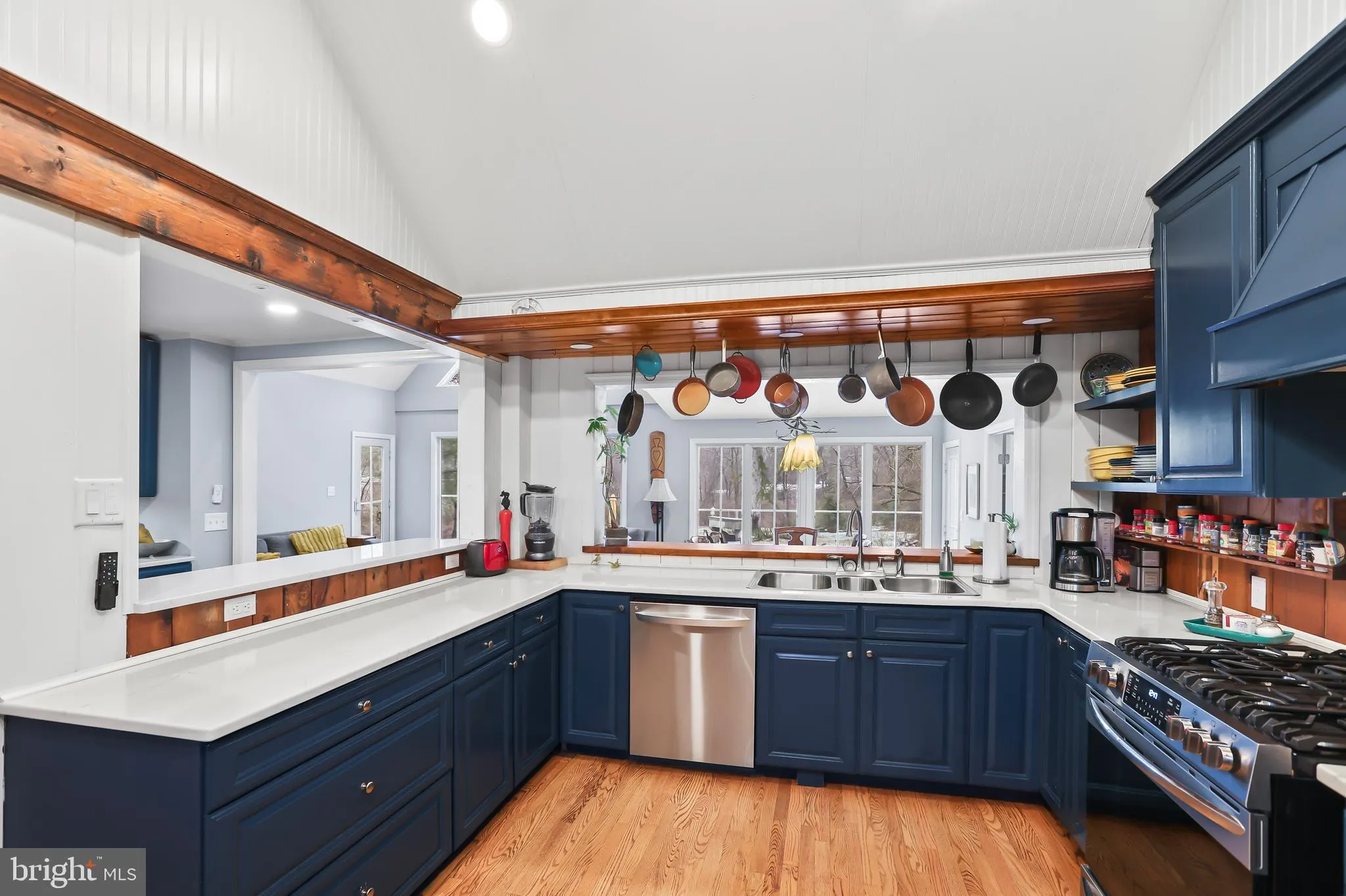 Princeton, New Jersey 08540, United States, 4 Bedrooms Bedrooms, ,3 BathroomsBathrooms,Residential,Active,1380