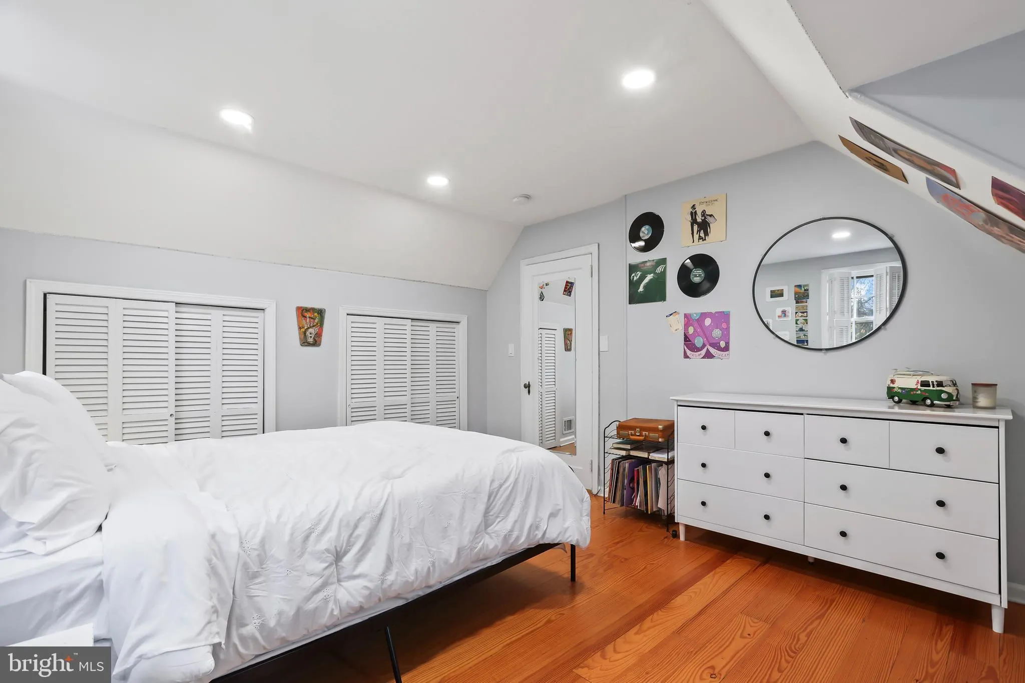 Princeton, New Jersey 08540, United States, 4 Bedrooms Bedrooms, ,3 BathroomsBathrooms,Residential,Active,1380