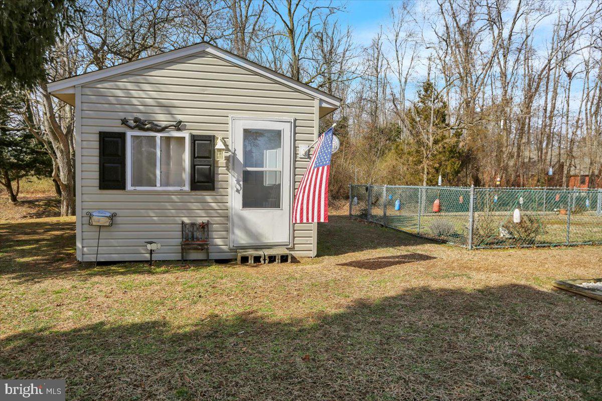 TEAL POINT - Residential