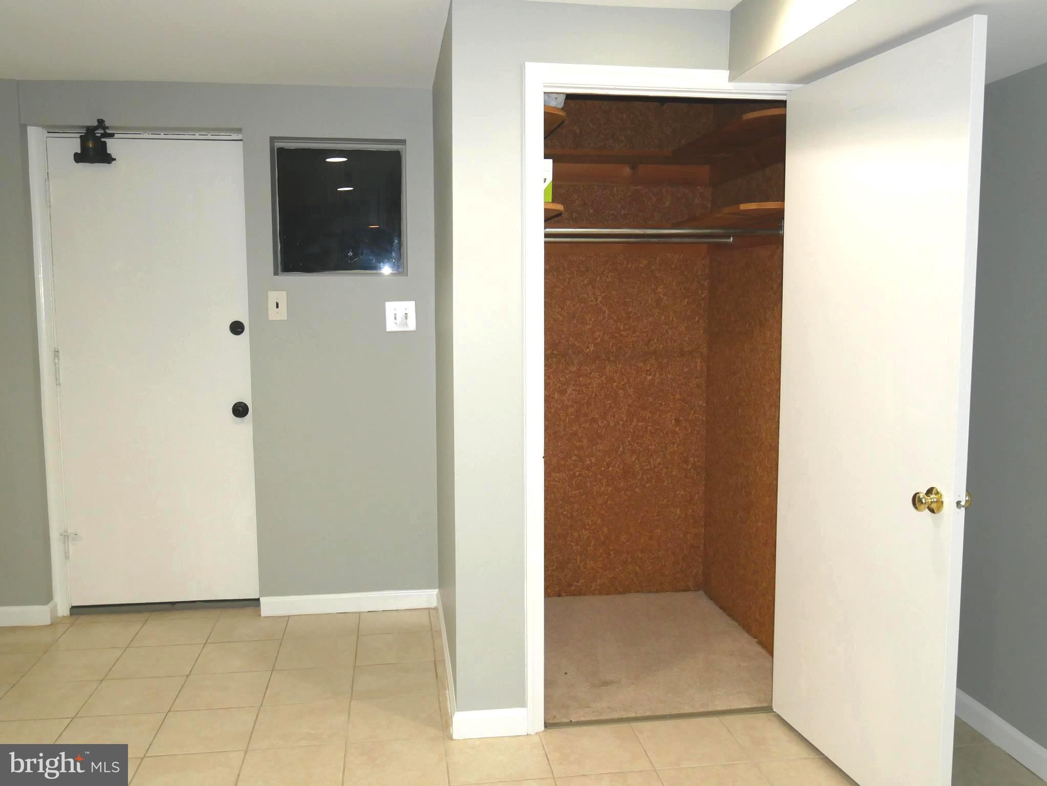 ARCOLA - Residential Lease