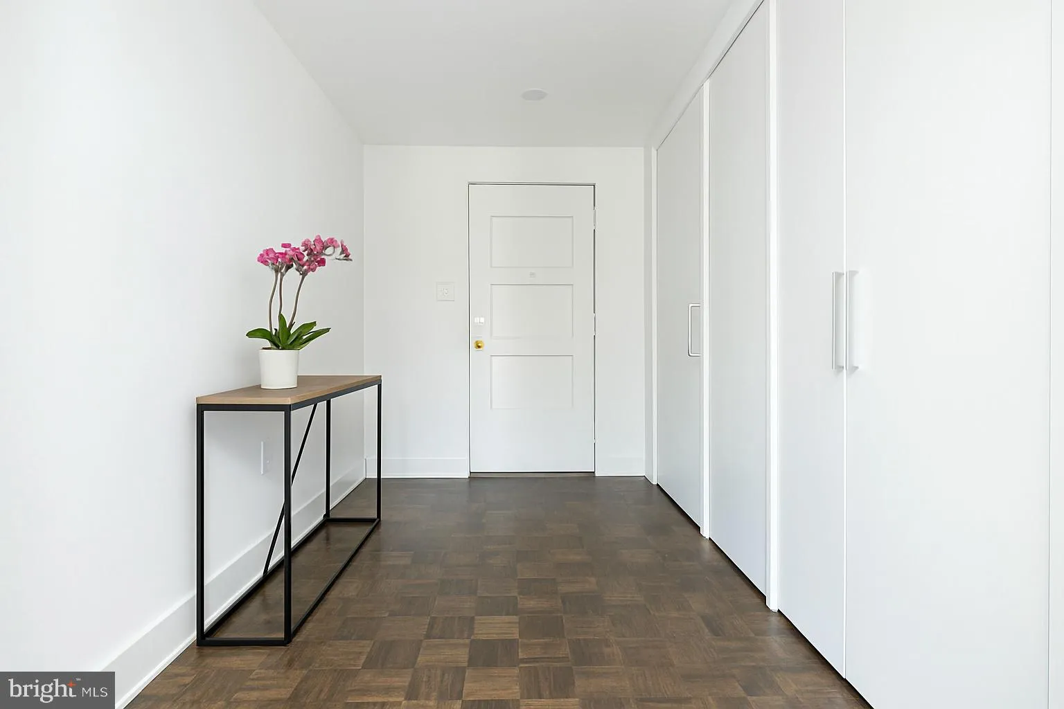 Philadelphia, Pennsylvania 19103, United States, 2 Bedrooms Bedrooms, ,2 BathroomsBathrooms,Residential,Active,151563