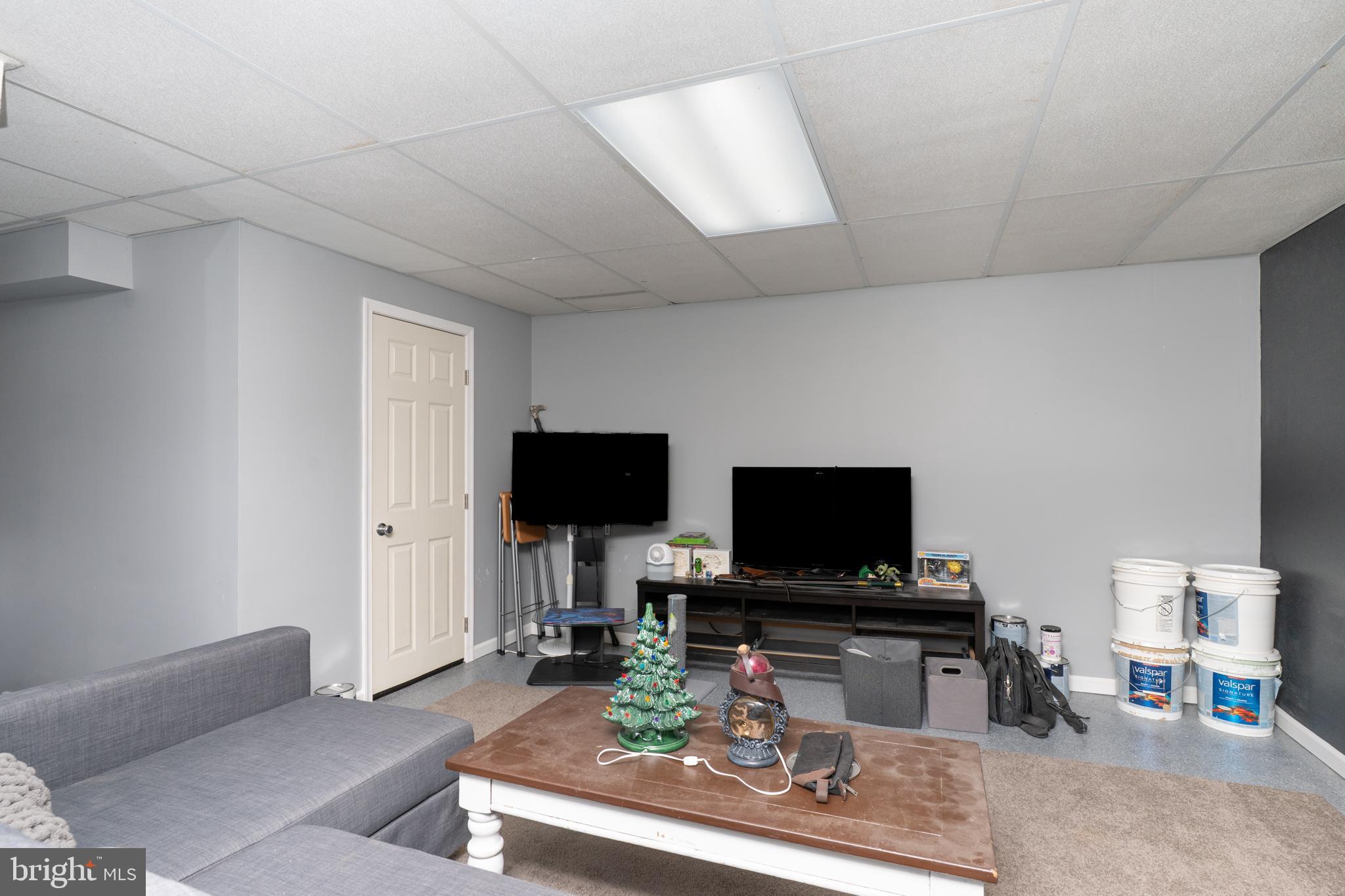 BIRCHWOOD - Residential