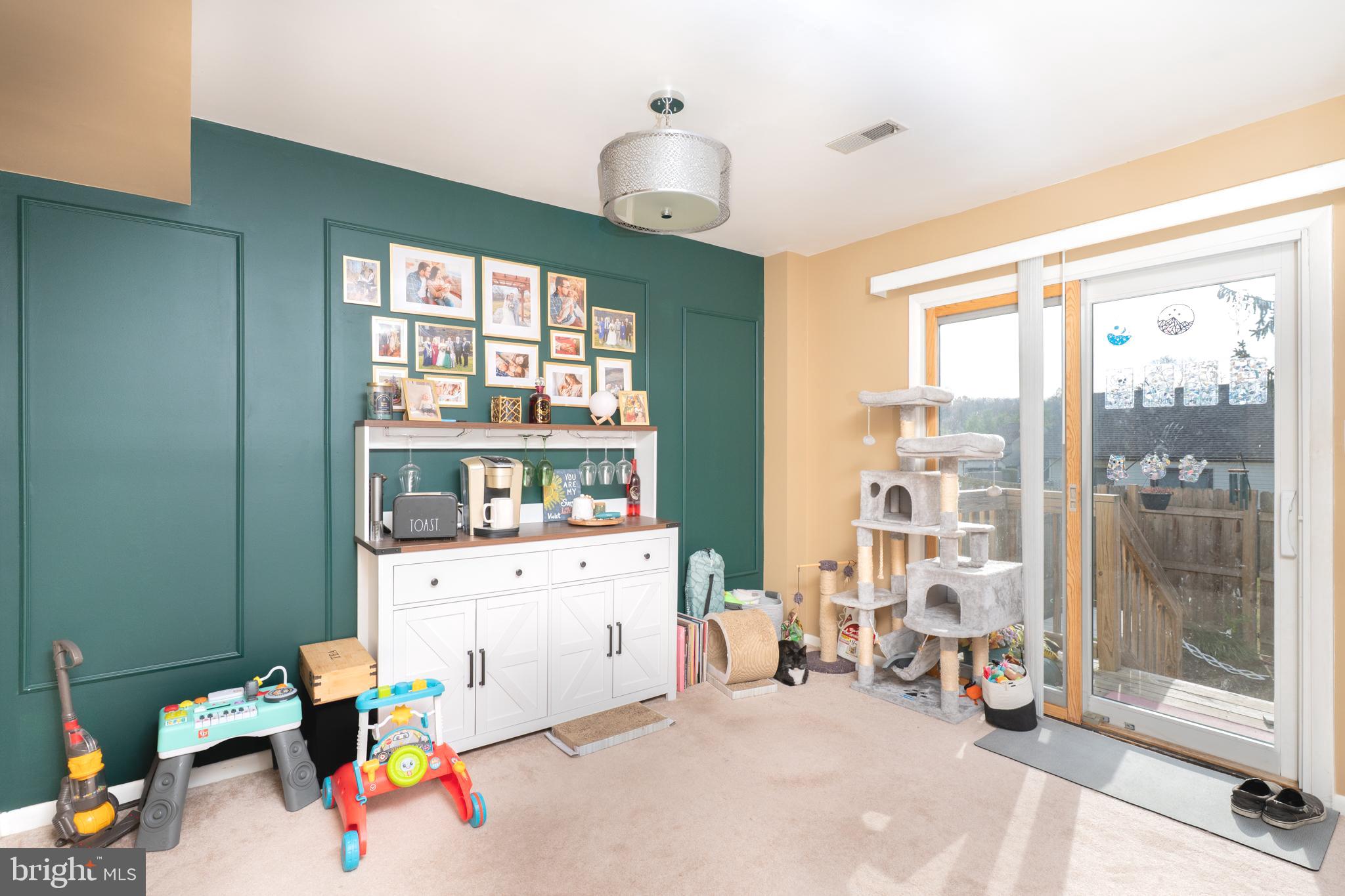 BIRCHWOOD - Residential