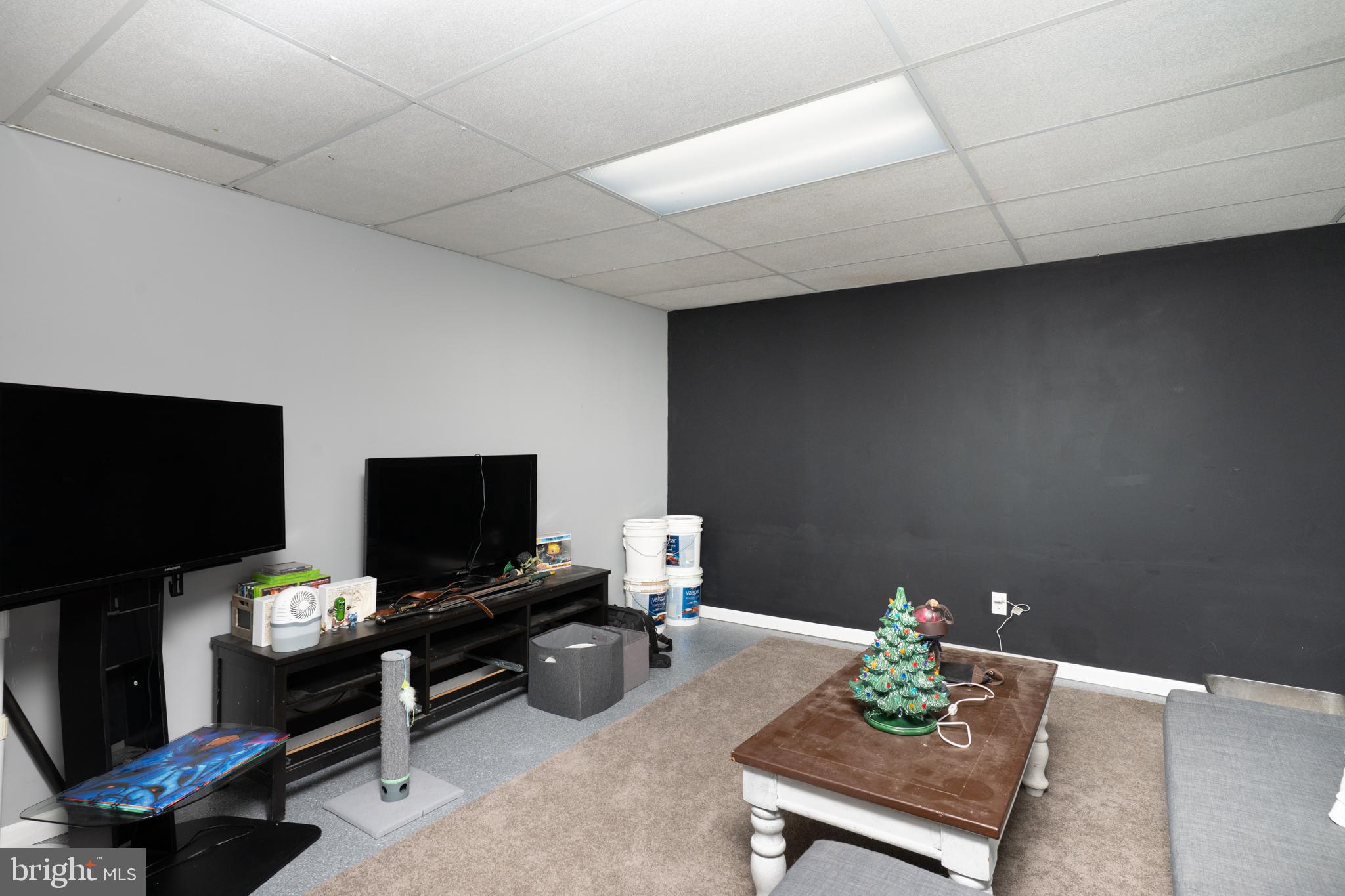 BIRCHWOOD - Residential