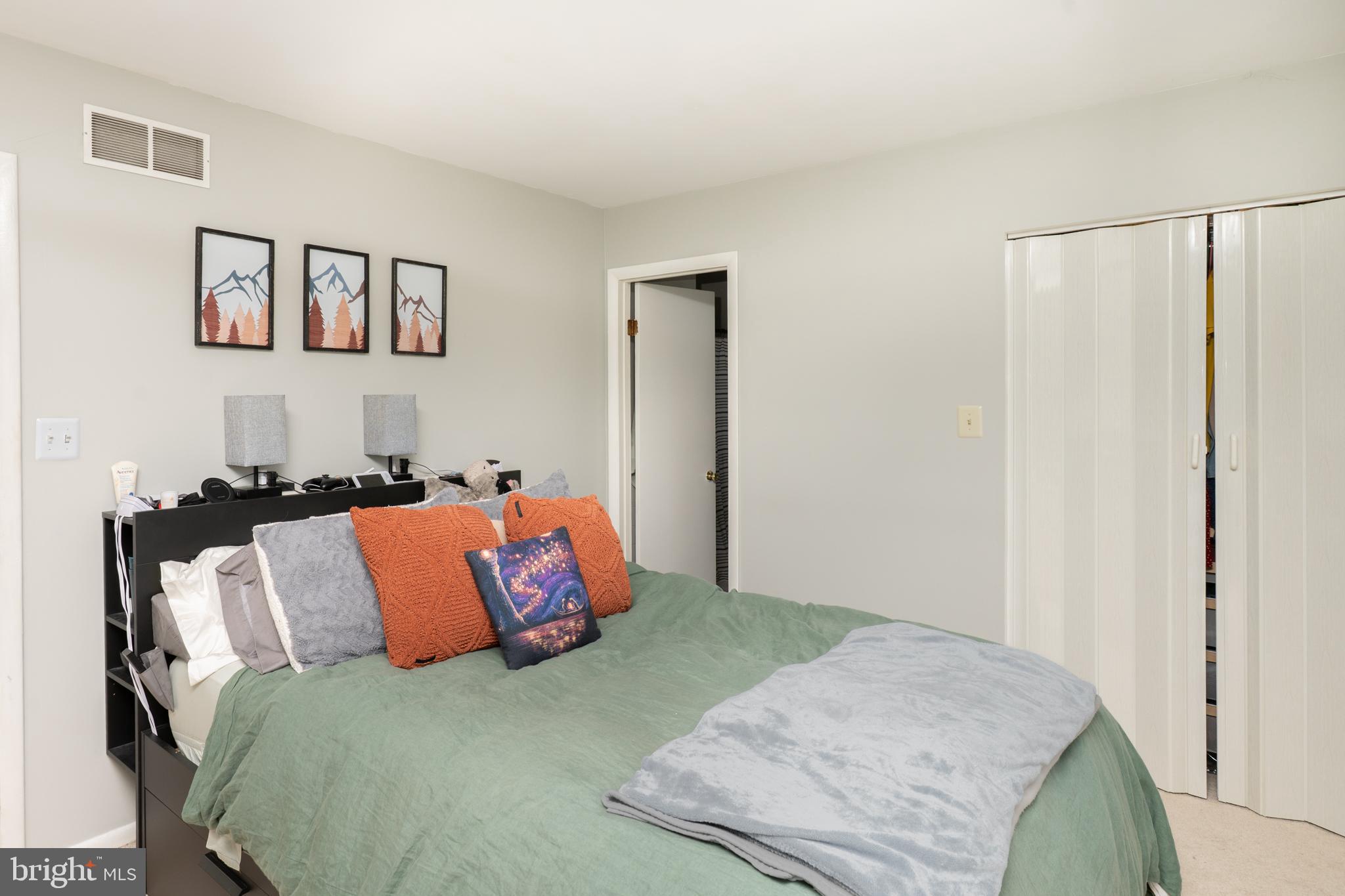 BIRCHWOOD - Residential