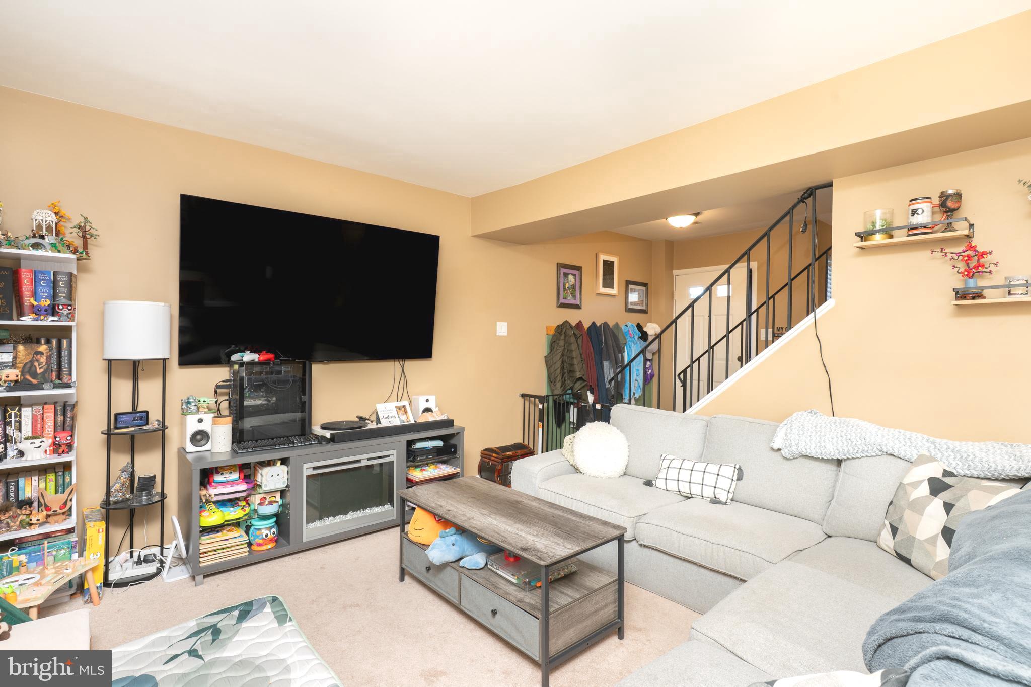 BIRCHWOOD - Residential