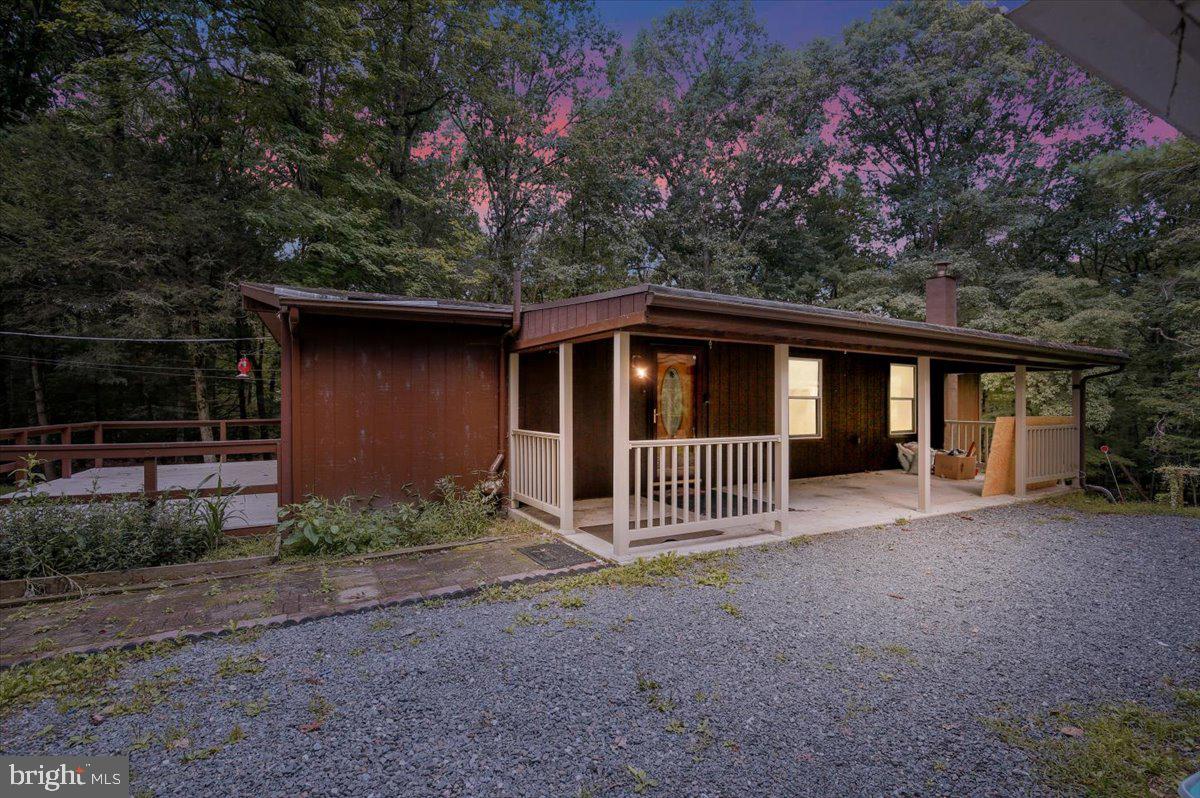 2097 RUNNING DEER DRIVE