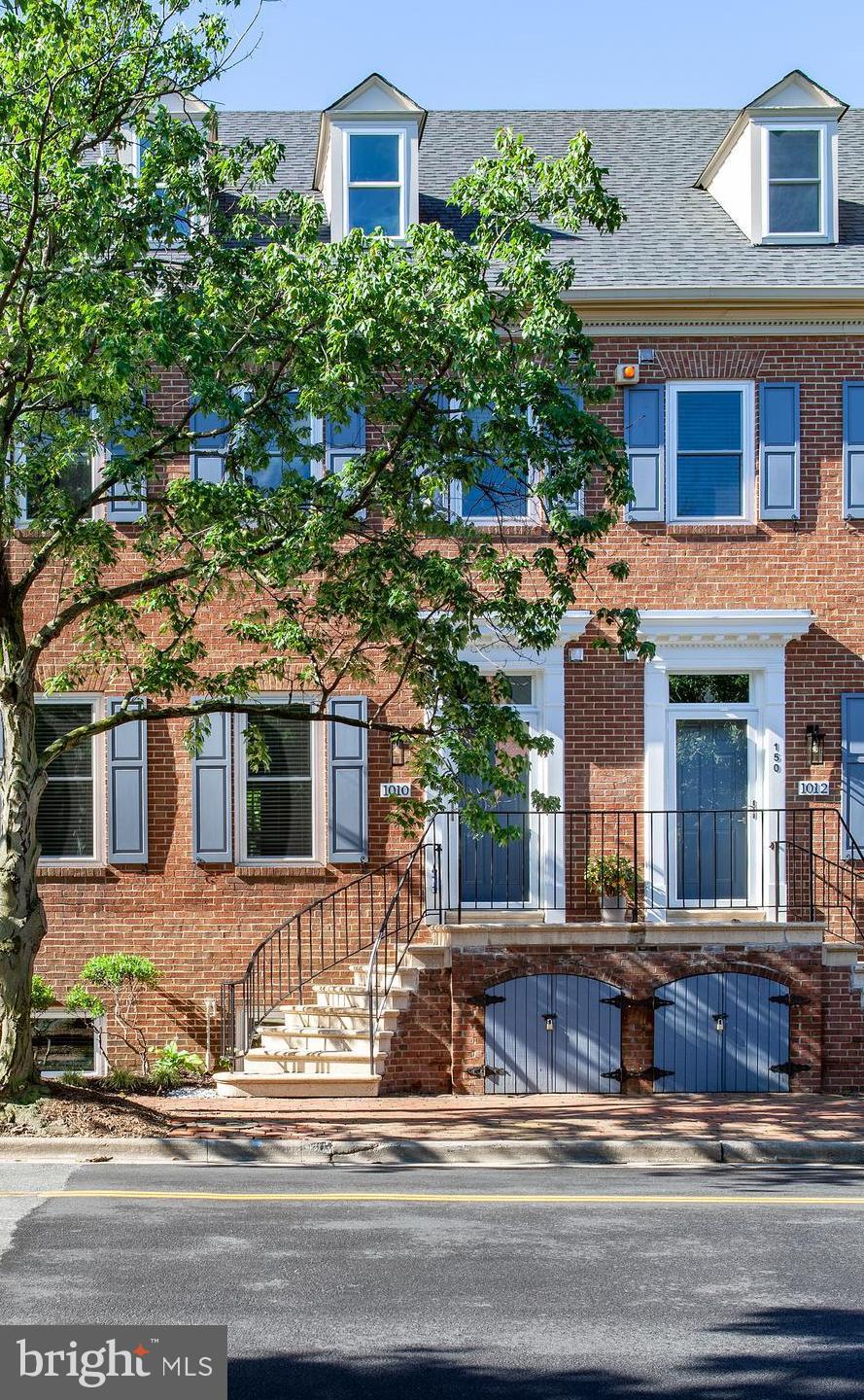 OLD TOWN ALEXANDRIA - Residential Lease