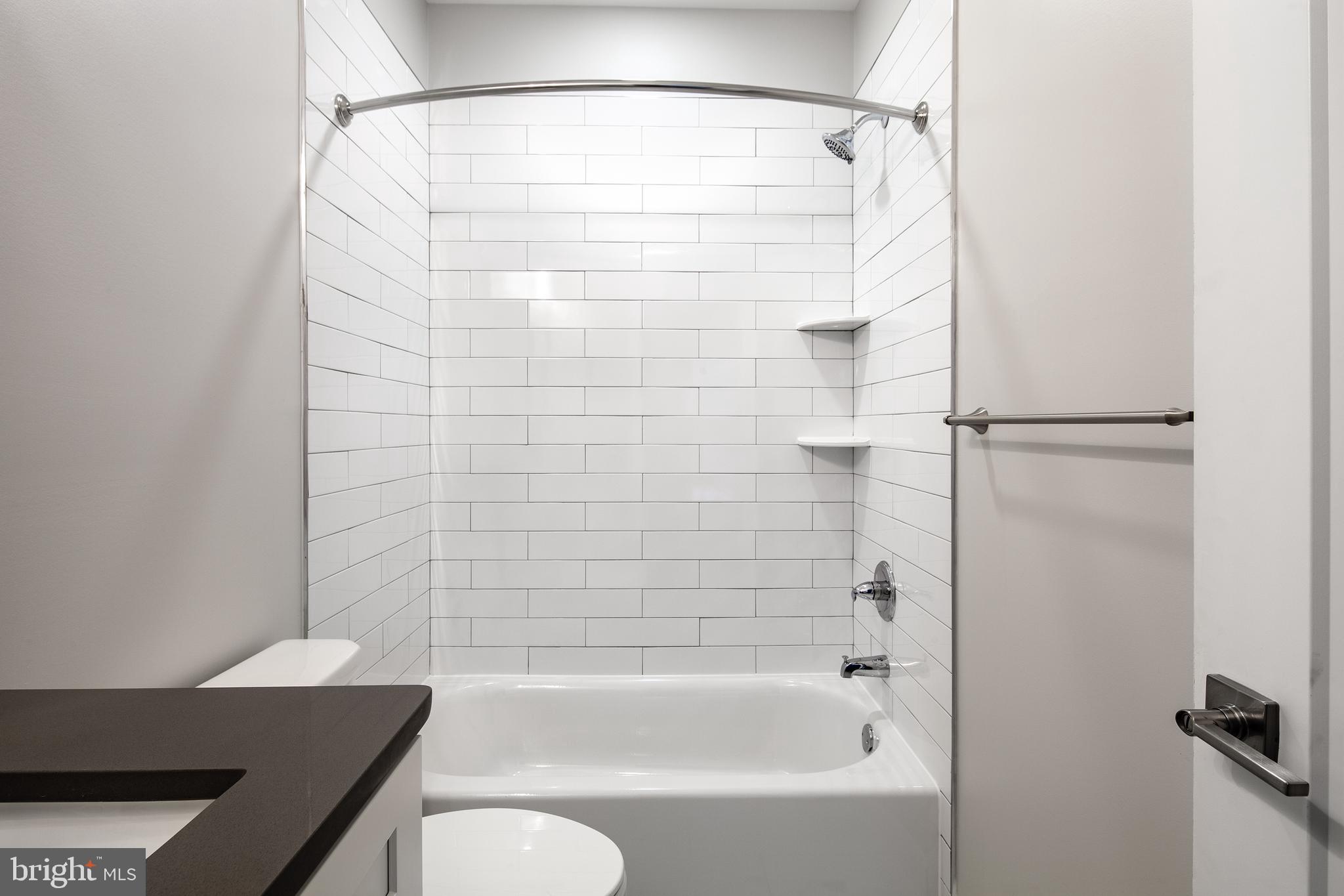 OLD TOWN ALEXANDRIA - Residential Lease