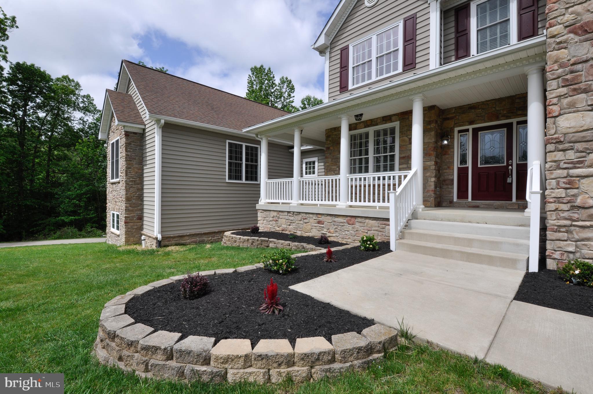 THE TRAILS - Residential