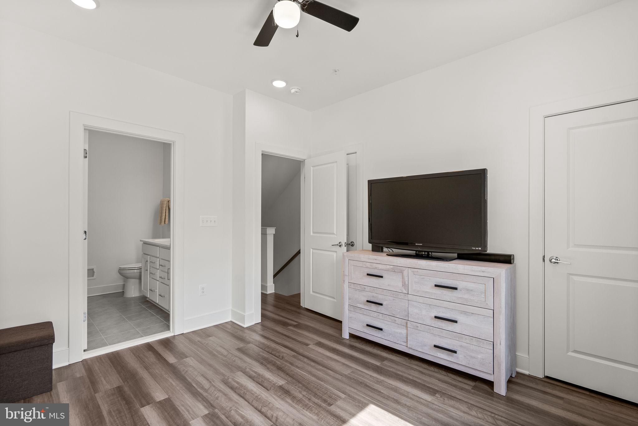 KING FARM - Residential