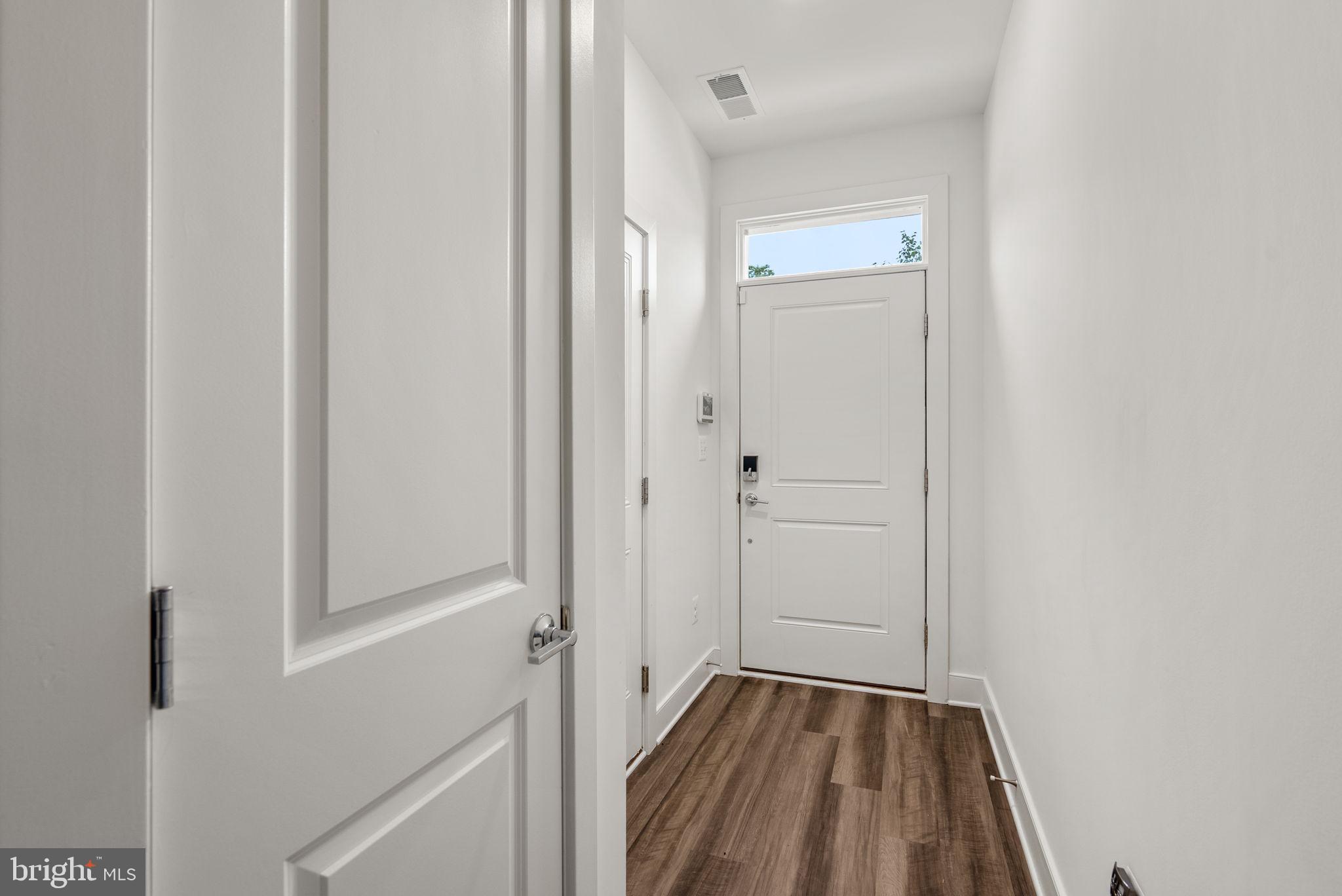 863 KING FARM BOULEVARD