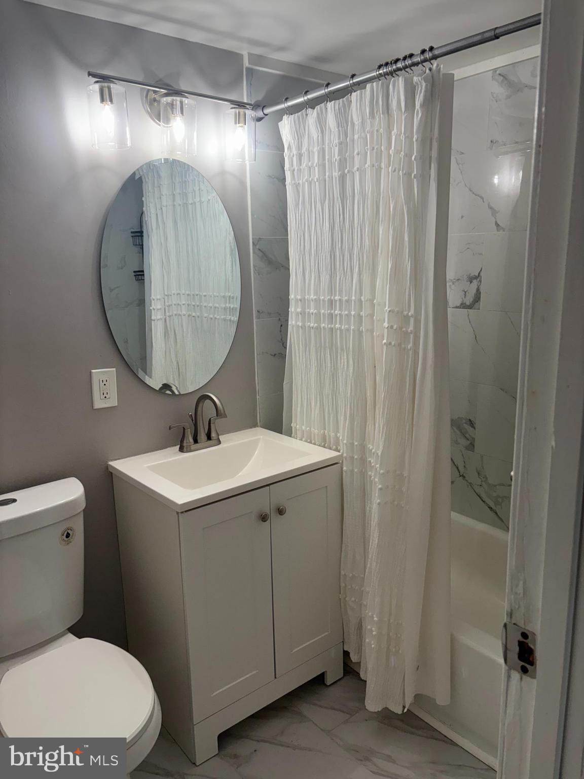 ADELPHI TERRACE CONDO - Residential