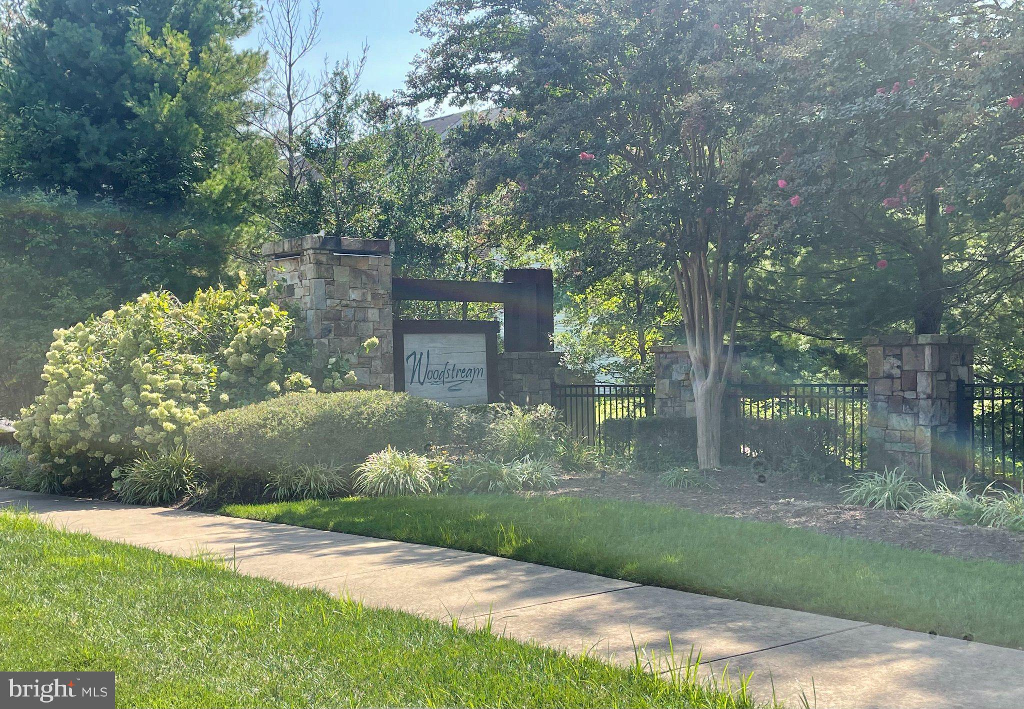 102 BELLINGHAM DRIVE 202