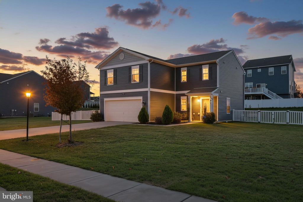 Photo of 90 Knobby Hook Dr, HANOVER, PA 17331 (MLS # PAYK2091326)