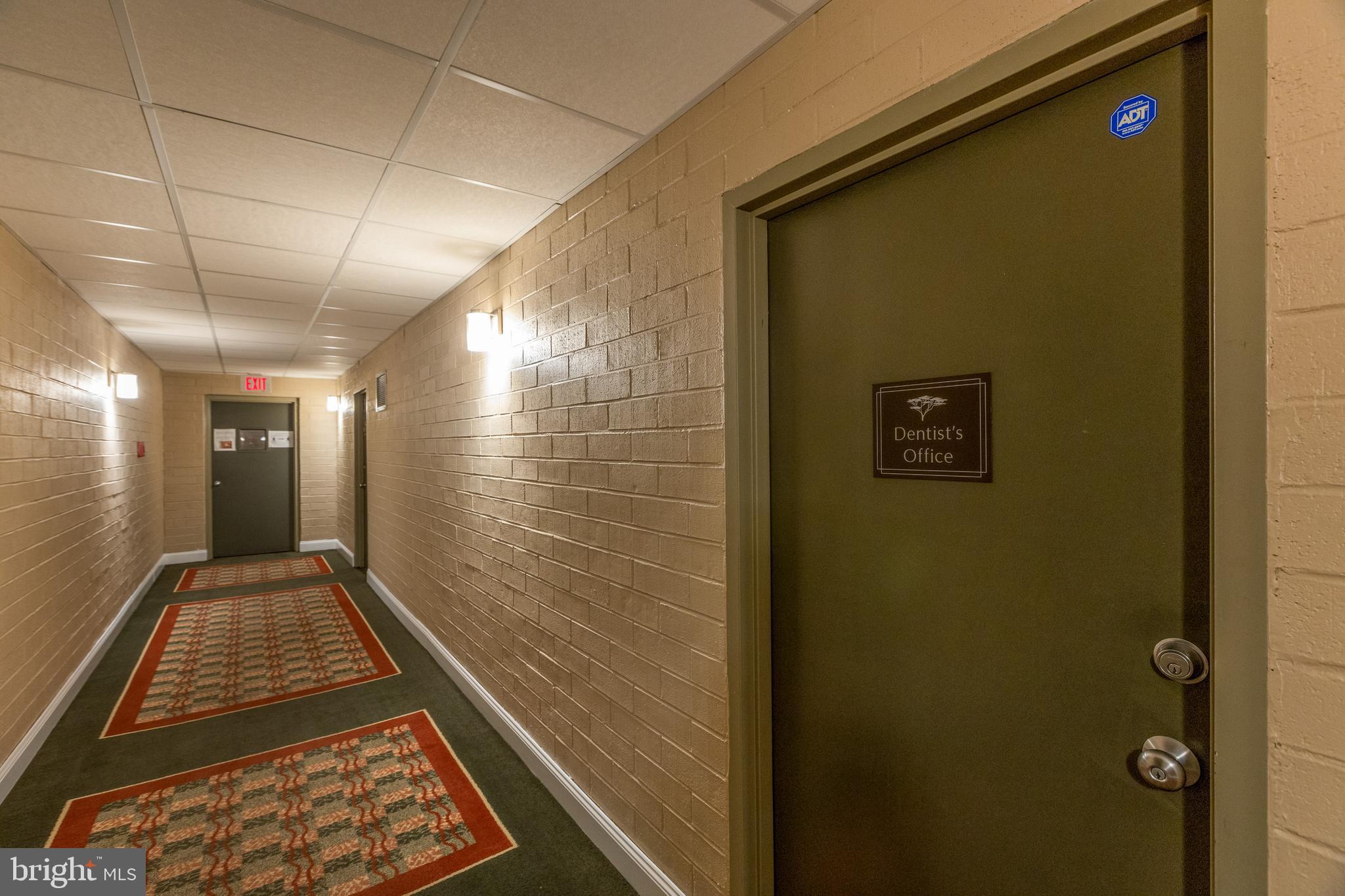 WOODLAKE TOWERS - Residential