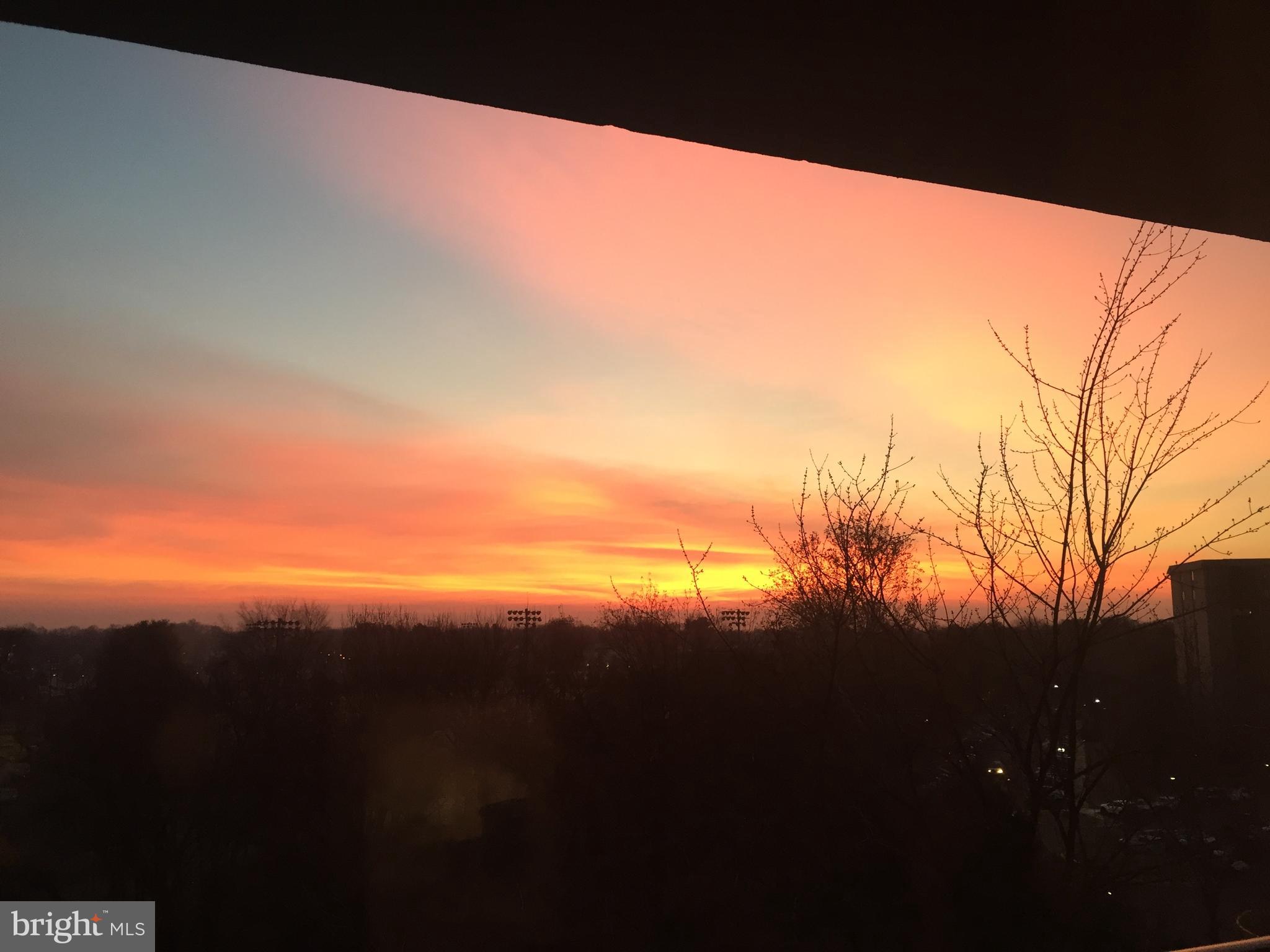 WOODLAKE TOWERS - Residential