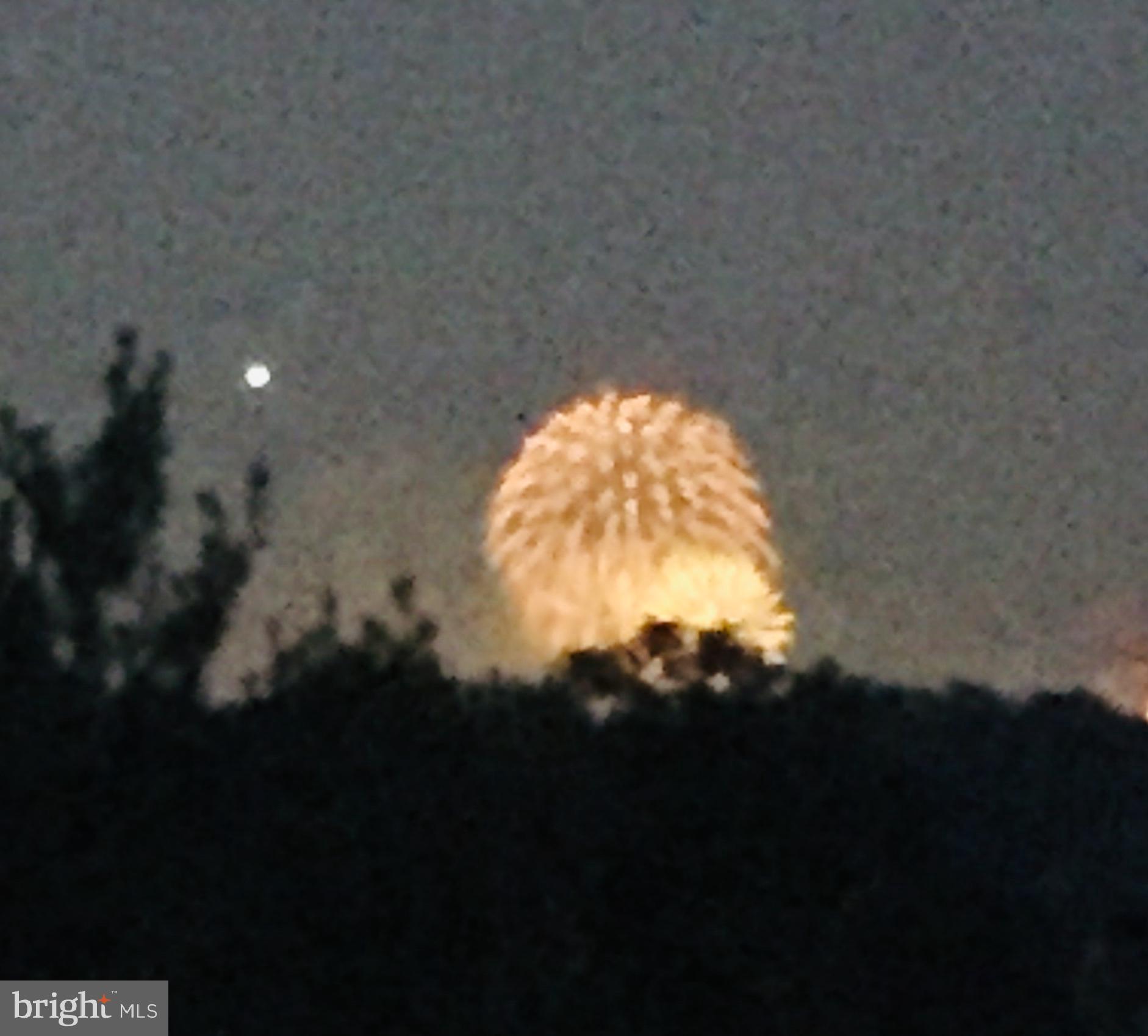 WOODLAKE TOWERS - Residential