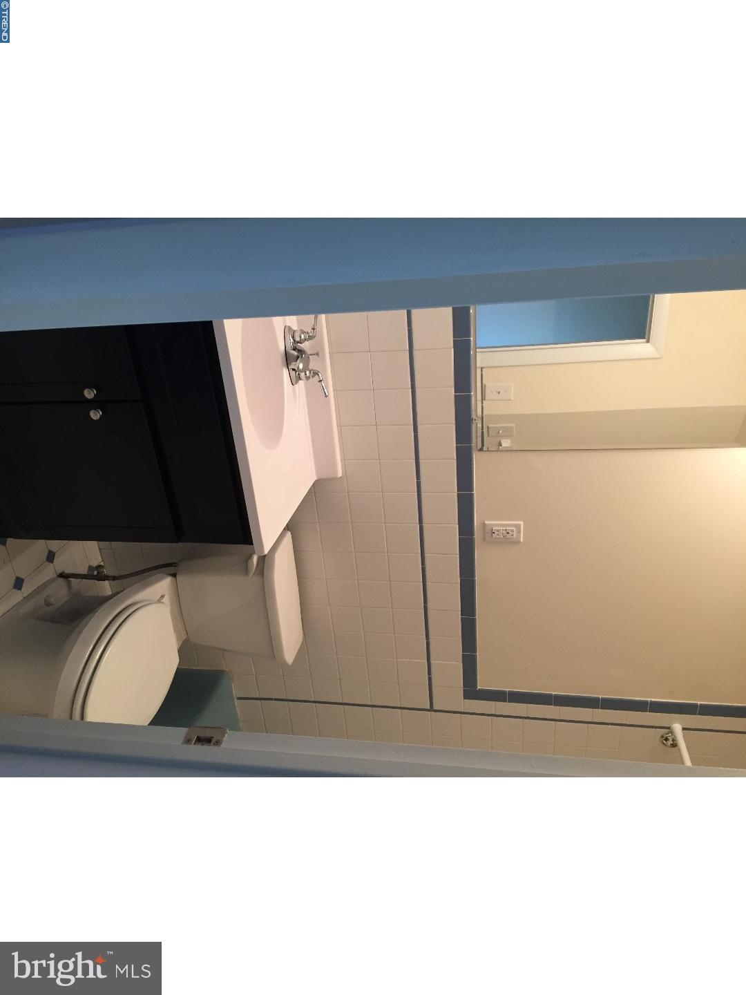 PORT RICHMOND - Residential Lease