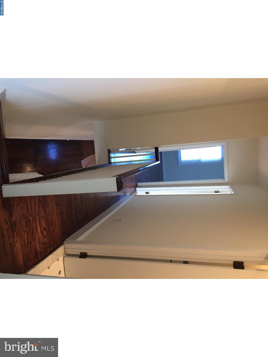 PORT RICHMOND - Residential Lease