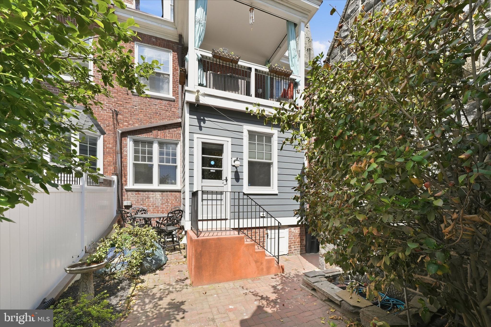 COOL SPRING - Residential