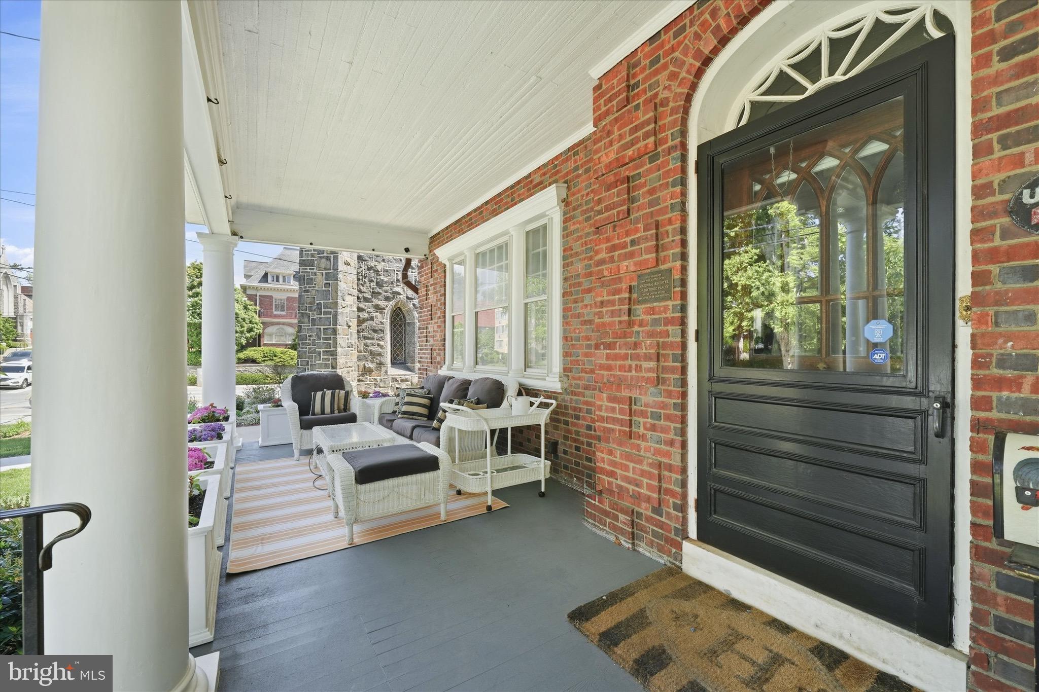 COOL SPRING - Residential