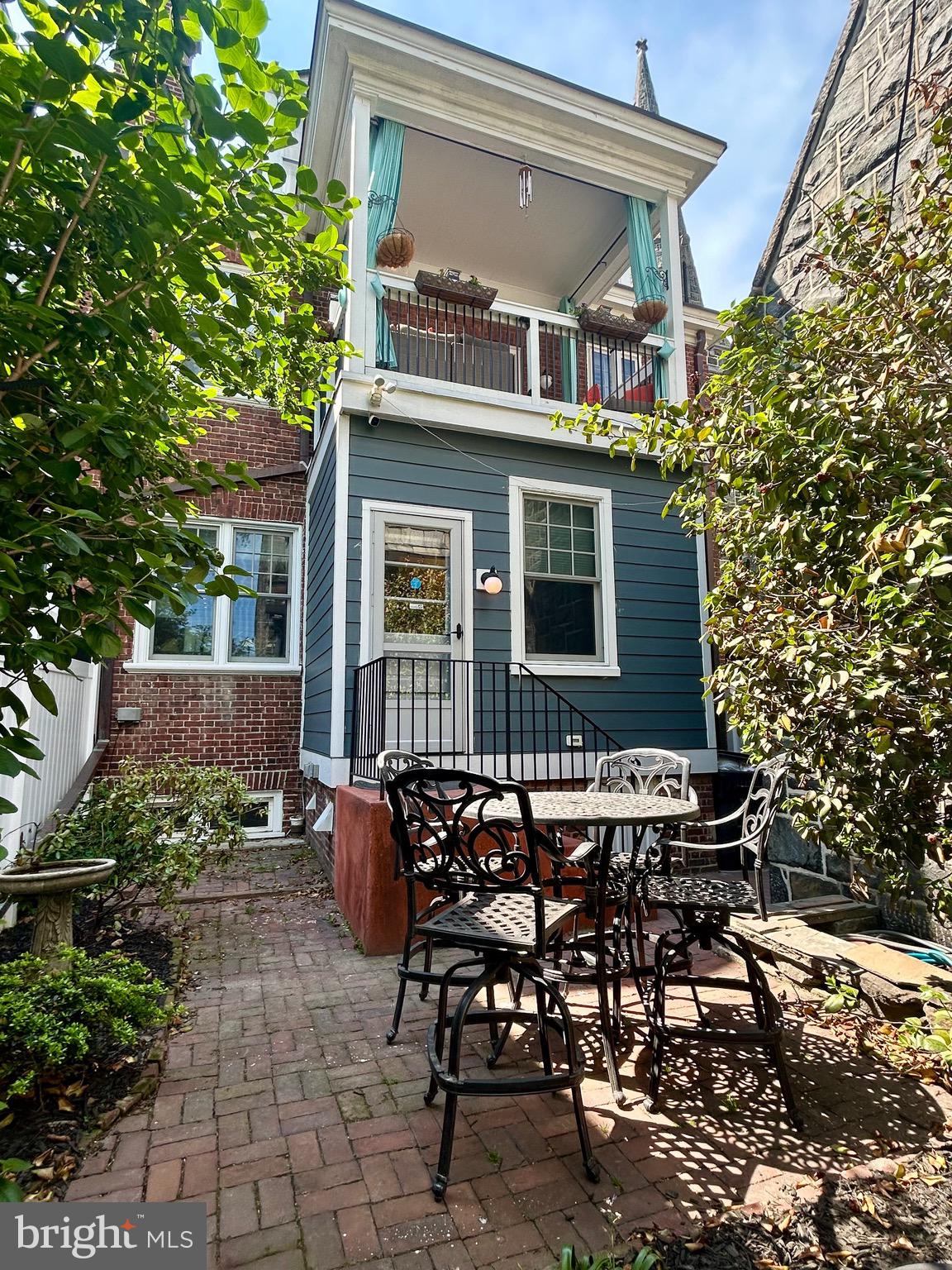 COOL SPRING - Residential