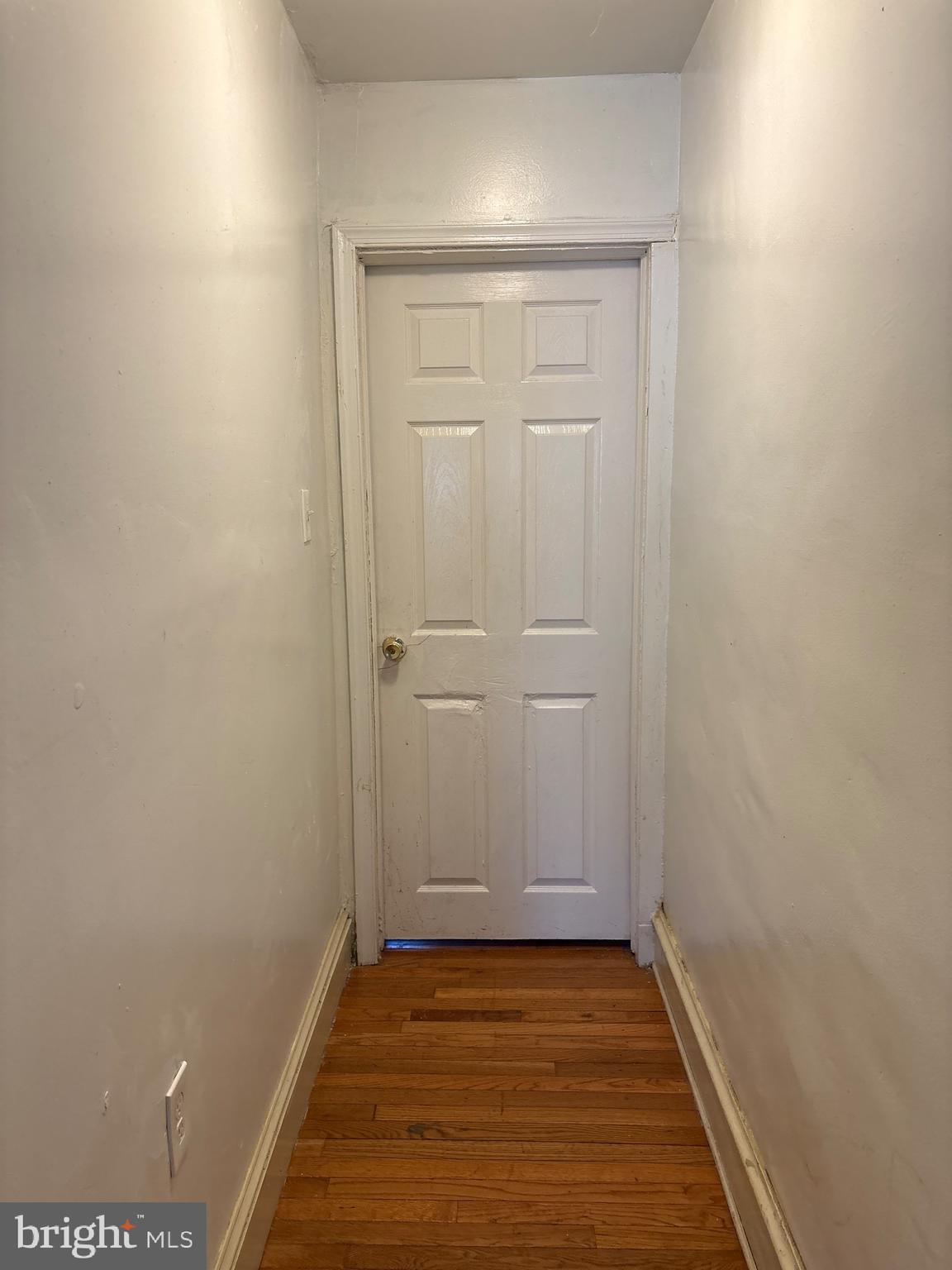 OXFORD CIRCLE - Residential