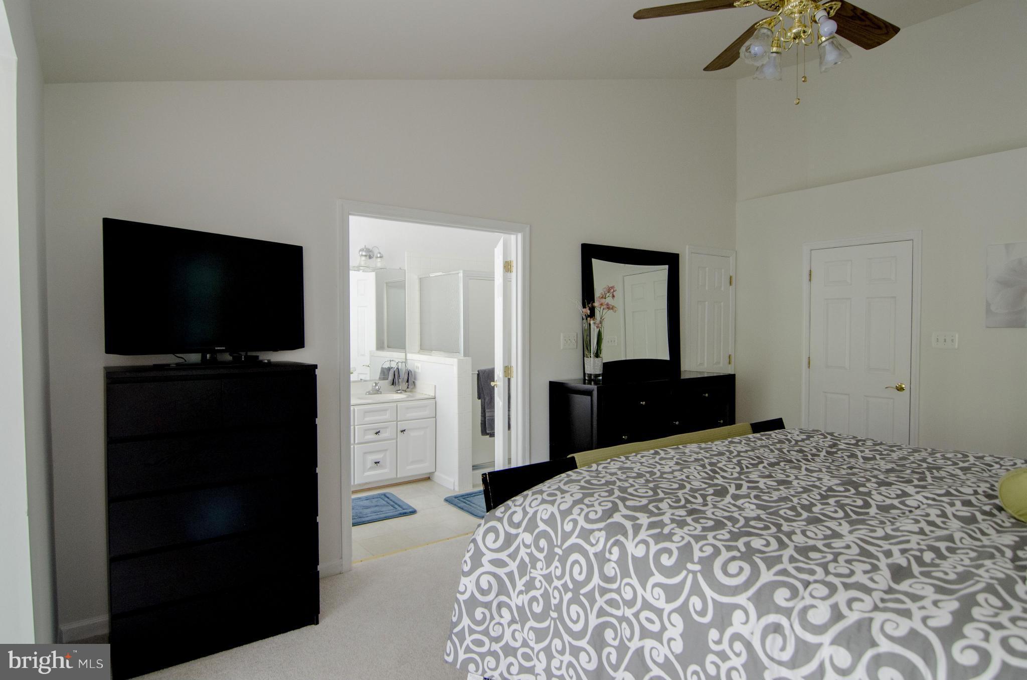 THE FOREST AT SOUTHRUN - Residential