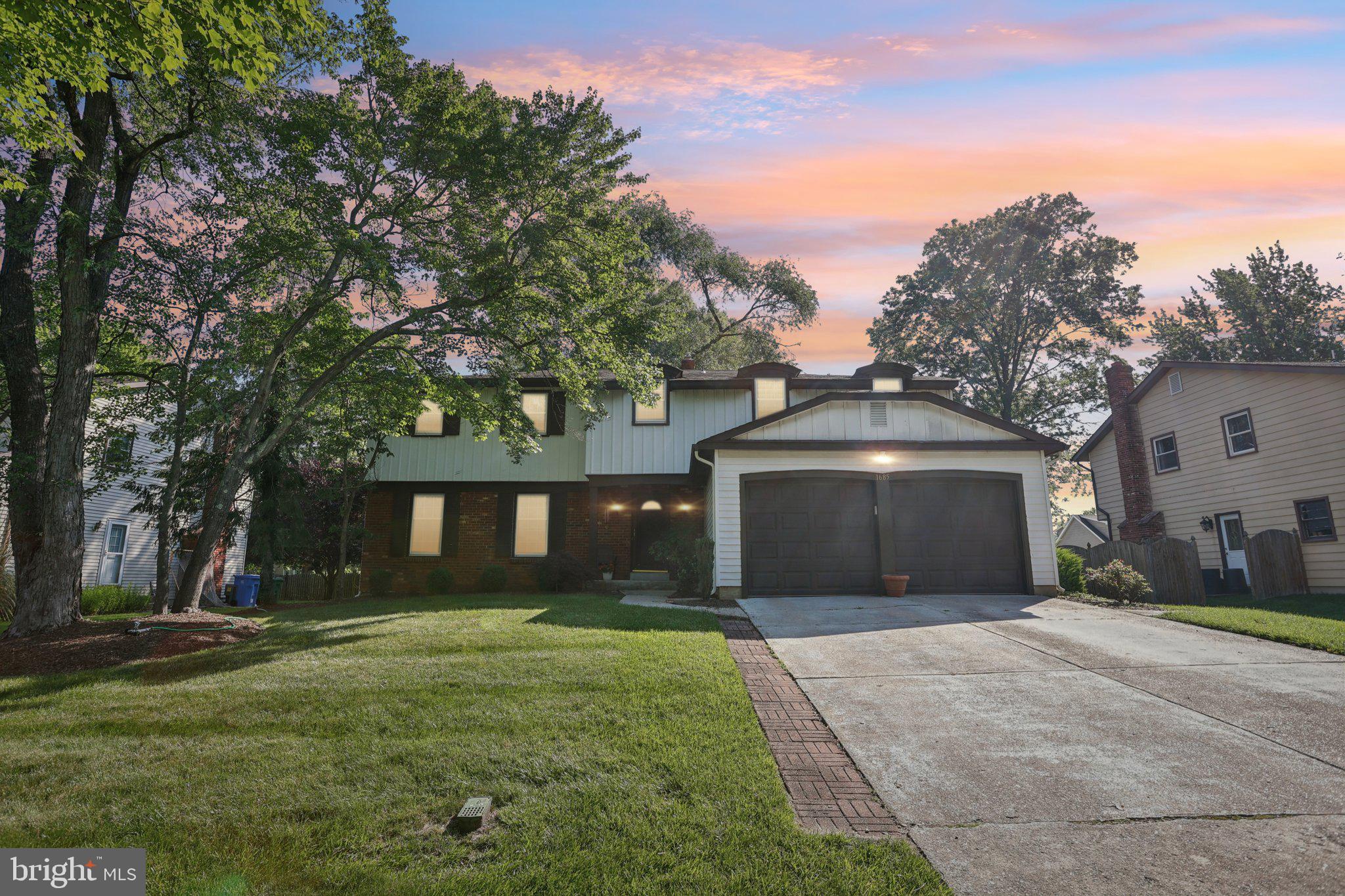 1685 Blue Jay Lane BLUE JAY LANE